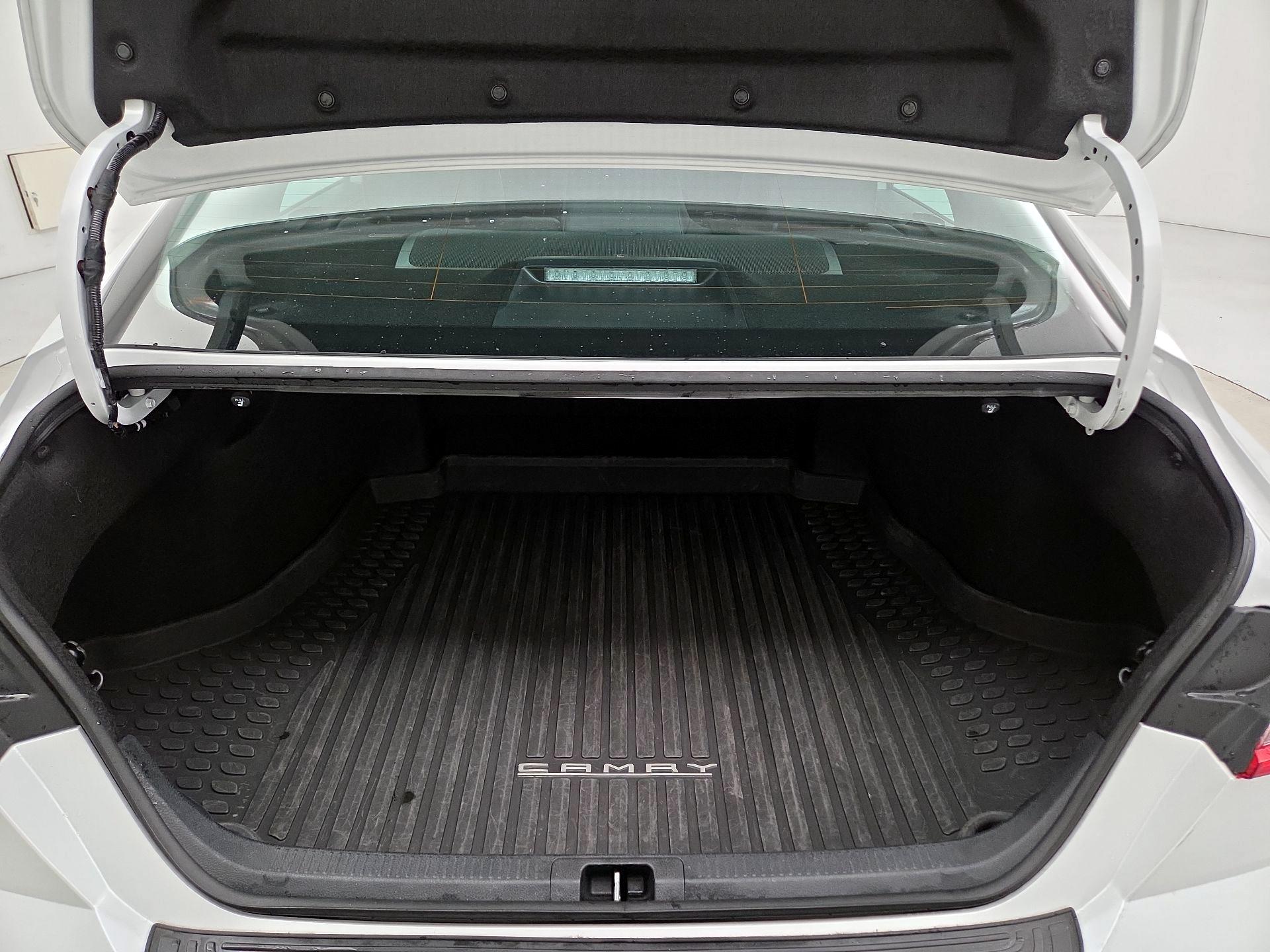 Thumbnail: 2025 Toyota Camry - 20