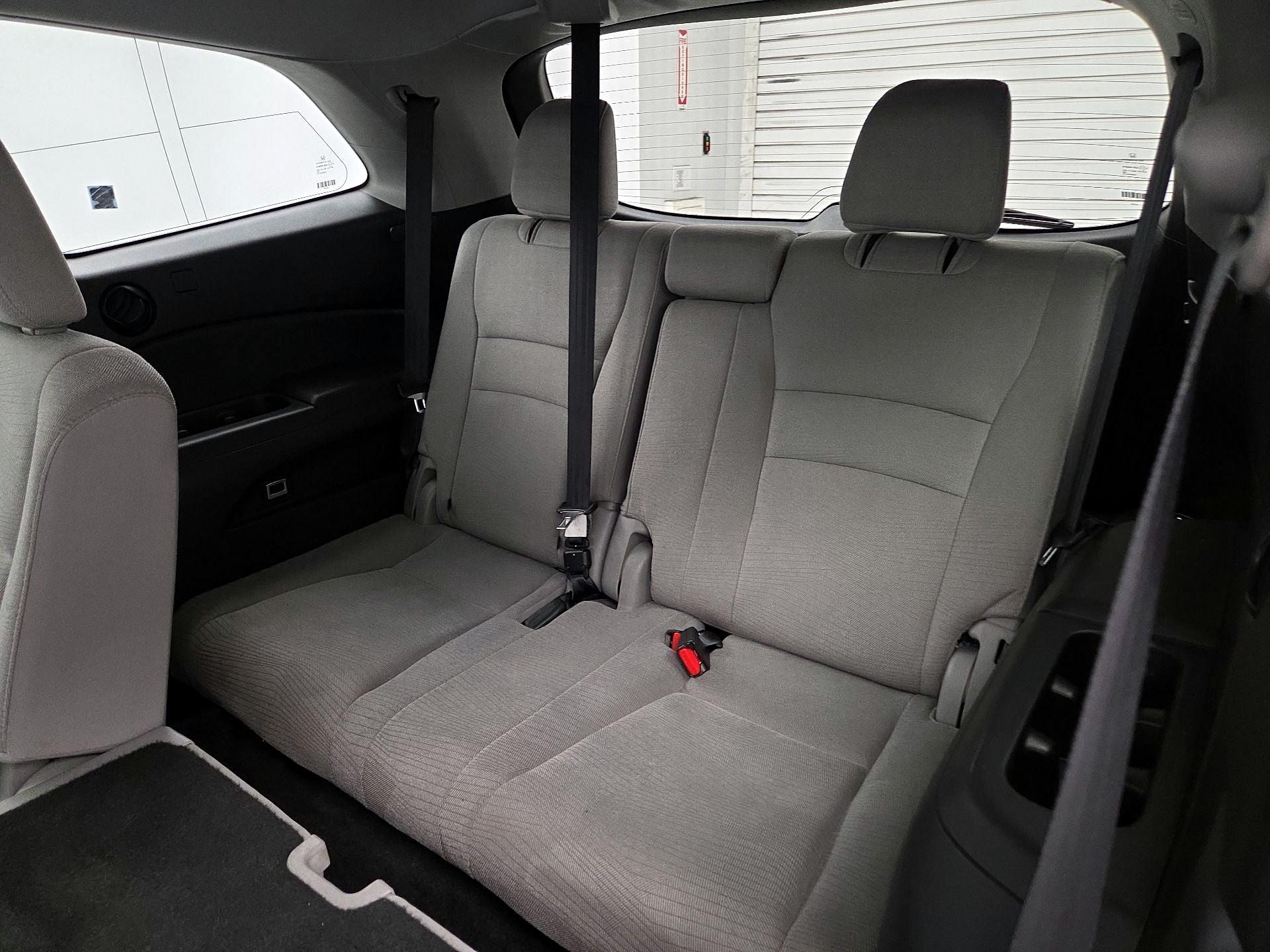 Thumbnail: 2016 Honda Pilot - 20