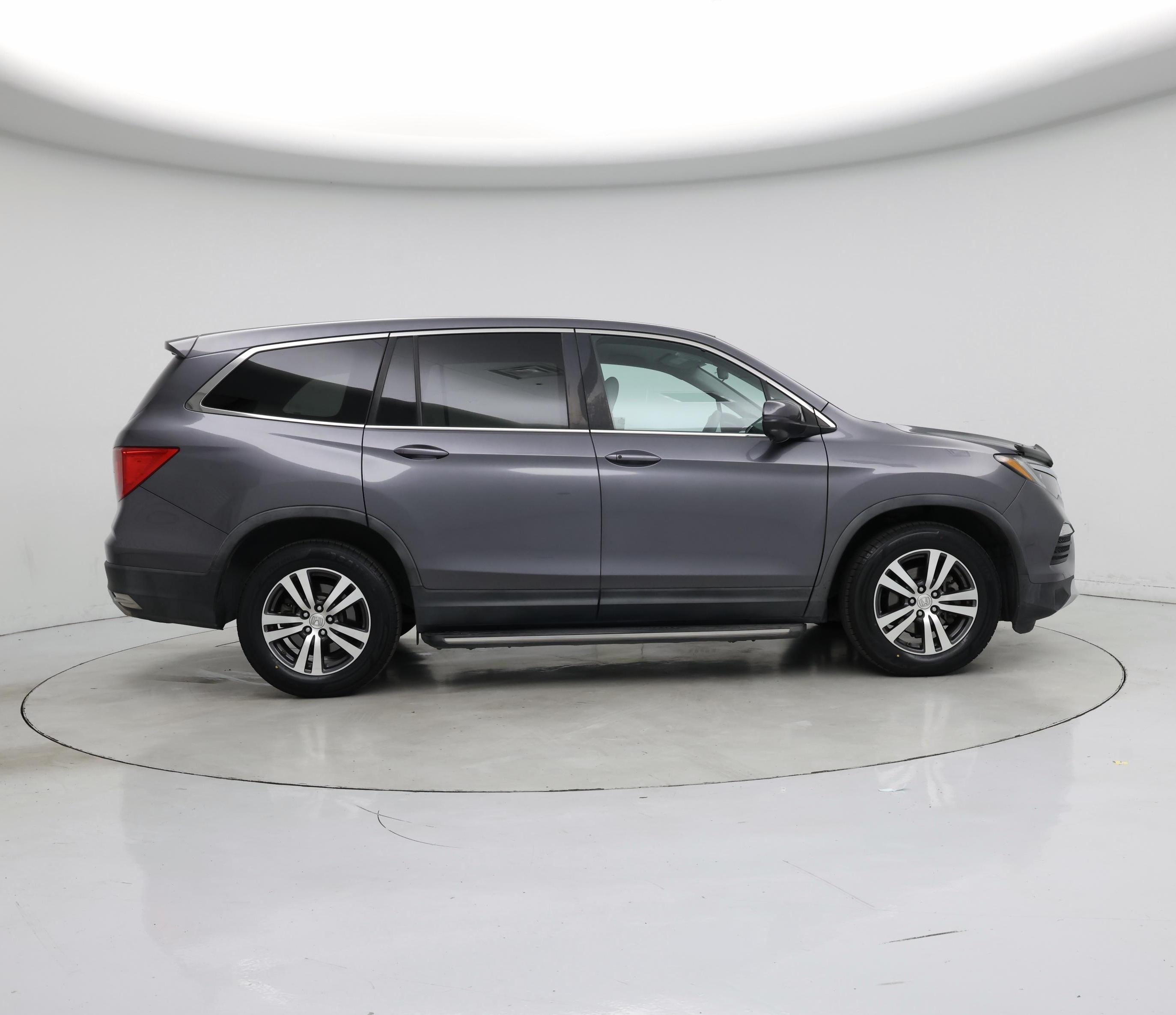Thumbnail: 2016 Honda Pilot - 7