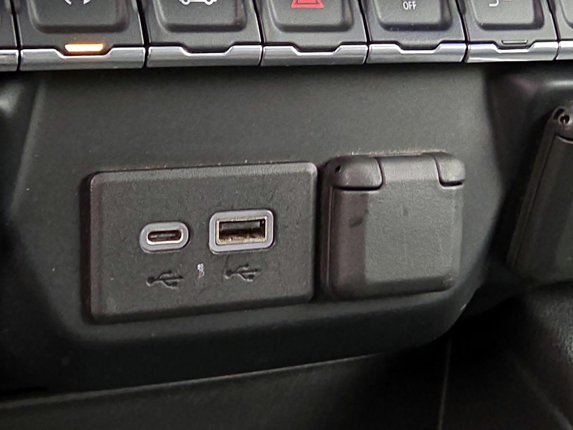 Thumbnail: 2021 Chevrolet Silverado 1500 - 18