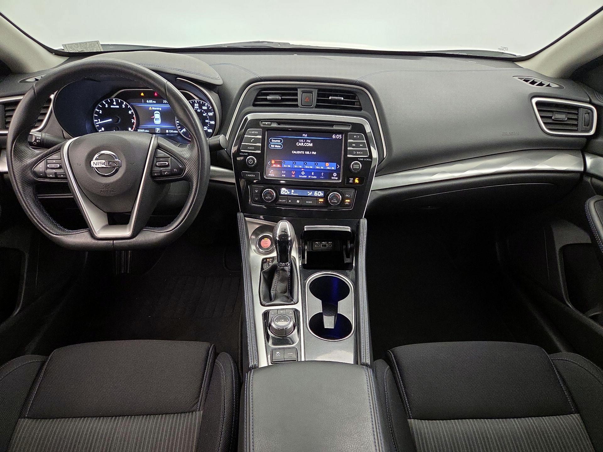 Thumbnail: 2019 Nissan Maxima - 9