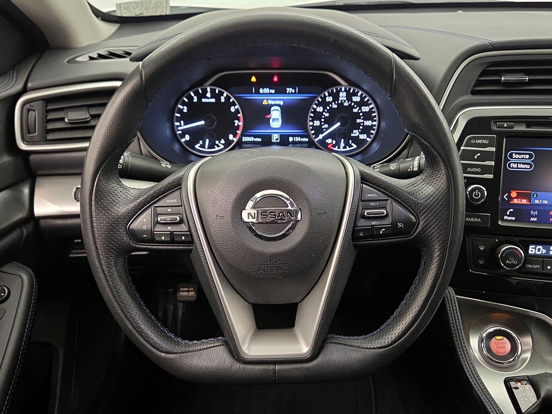 Thumbnail: 2019 Nissan Maxima - 10