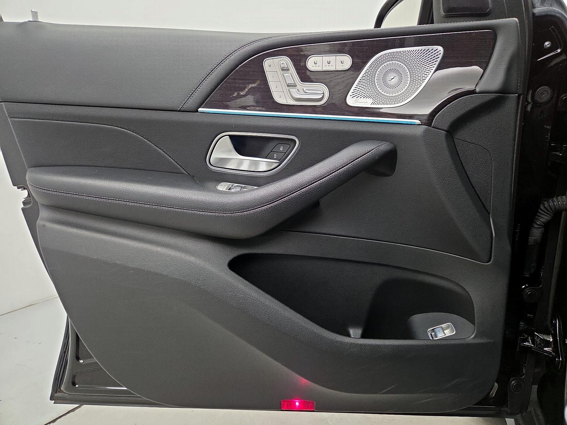 Thumbnail: 2020 Mercedes-Benz GLE - 12