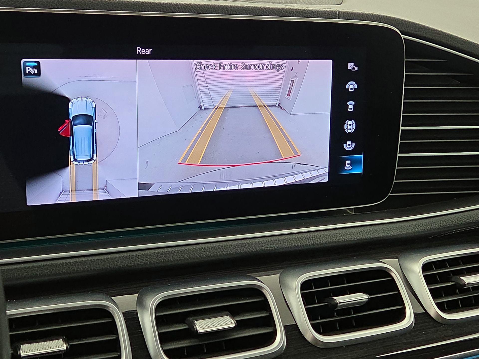 Thumbnail: 2020 Mercedes-Benz GLE - 15