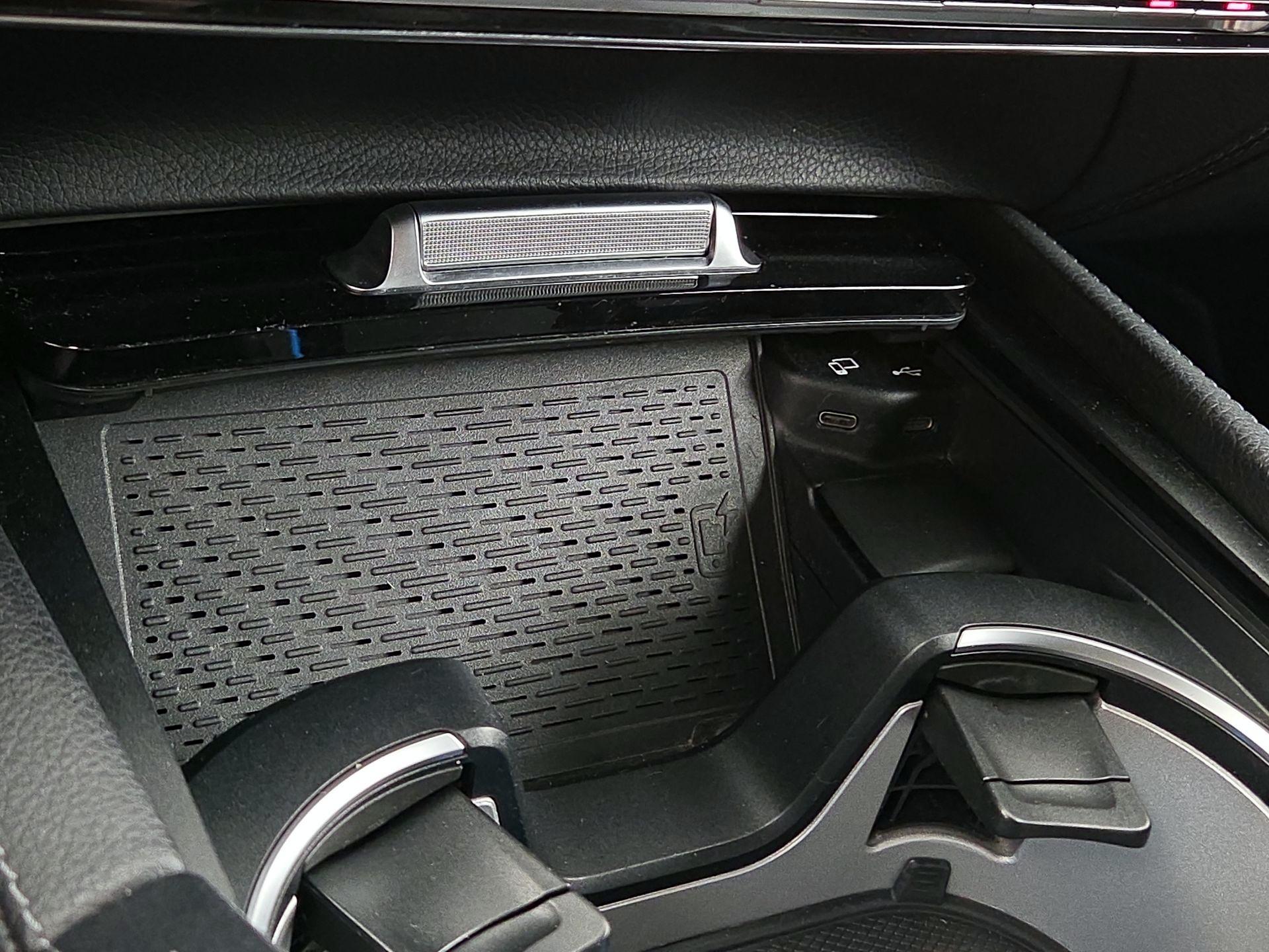 Thumbnail: 2020 Mercedes-Benz GLE - 19