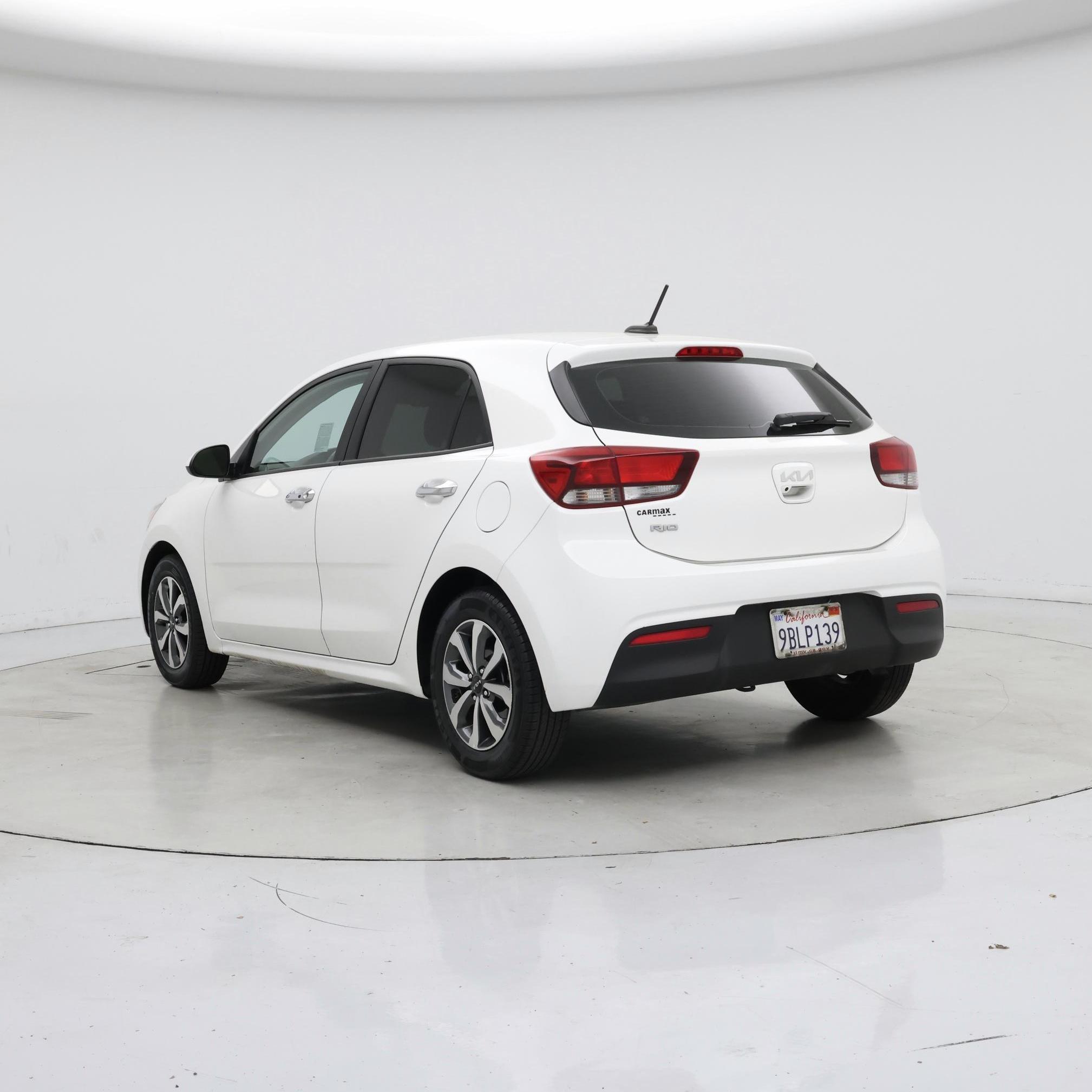 Thumbnail: 2022 Kia Rio5 - 2