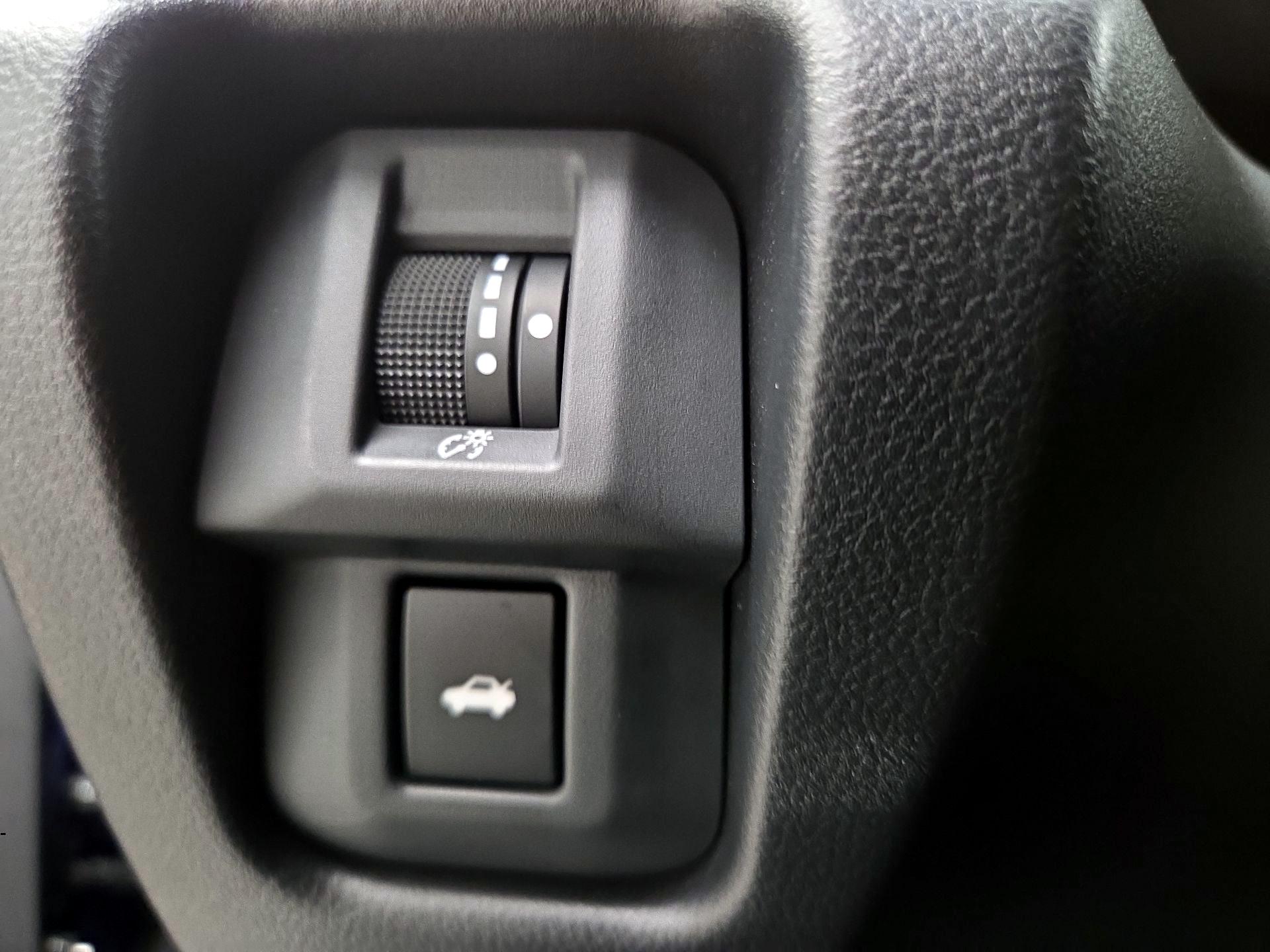 Thumbnail: 2023 Toyota GR86 - 13