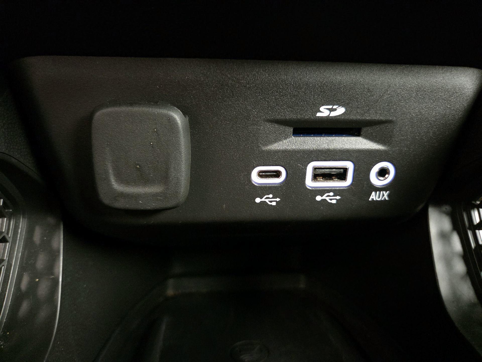 Thumbnail: 2022 Chevrolet TrailBlazer - 18