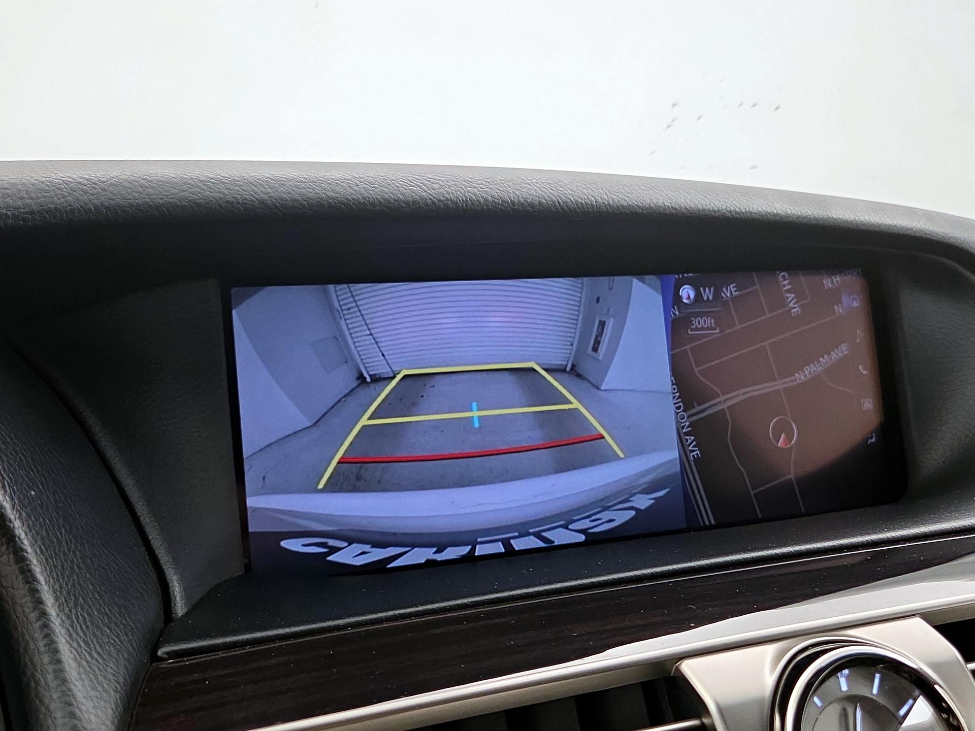 Thumbnail: 2017 Lexus LS - 15