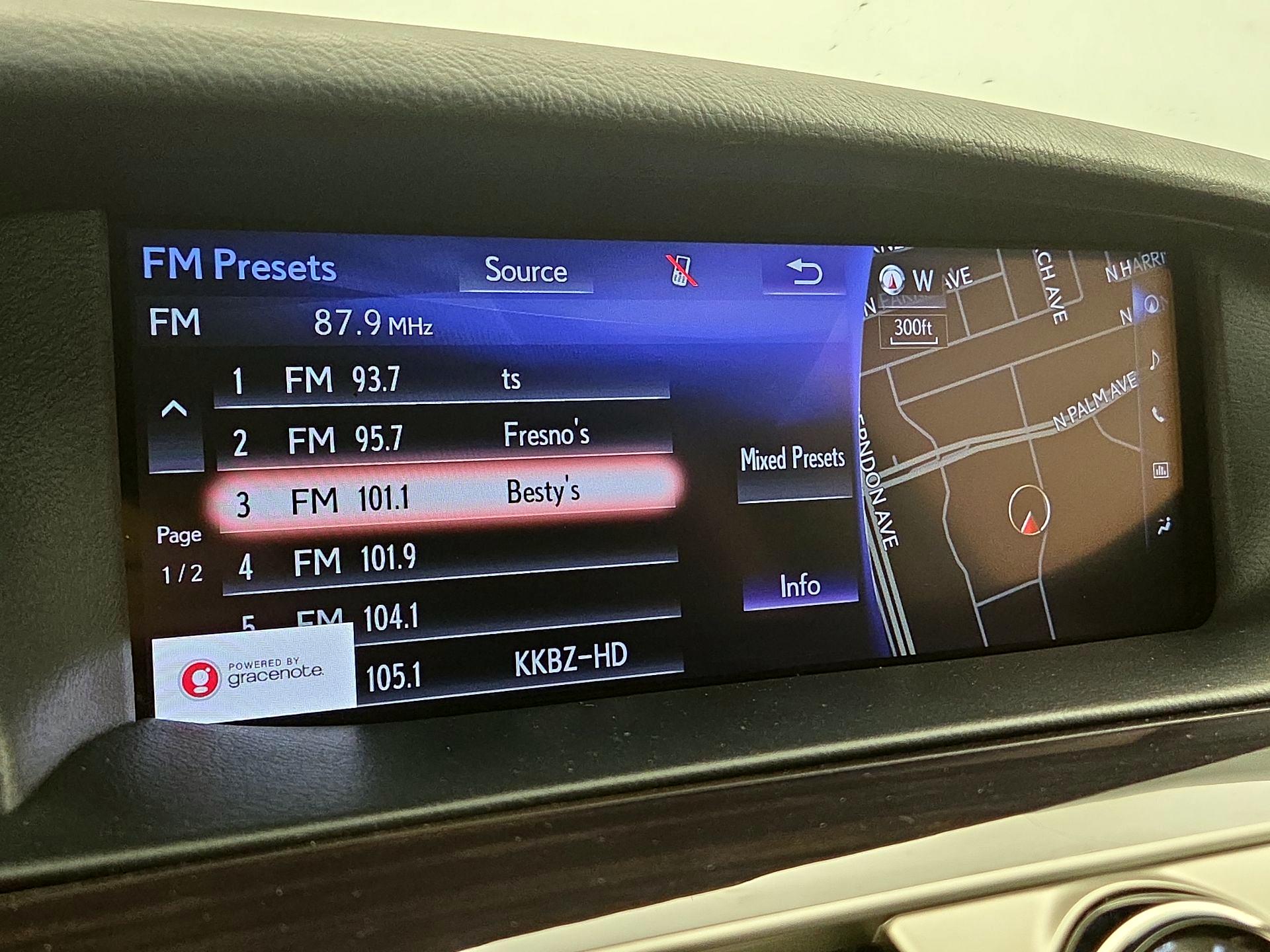 Thumbnail: 2017 Lexus LS - 16