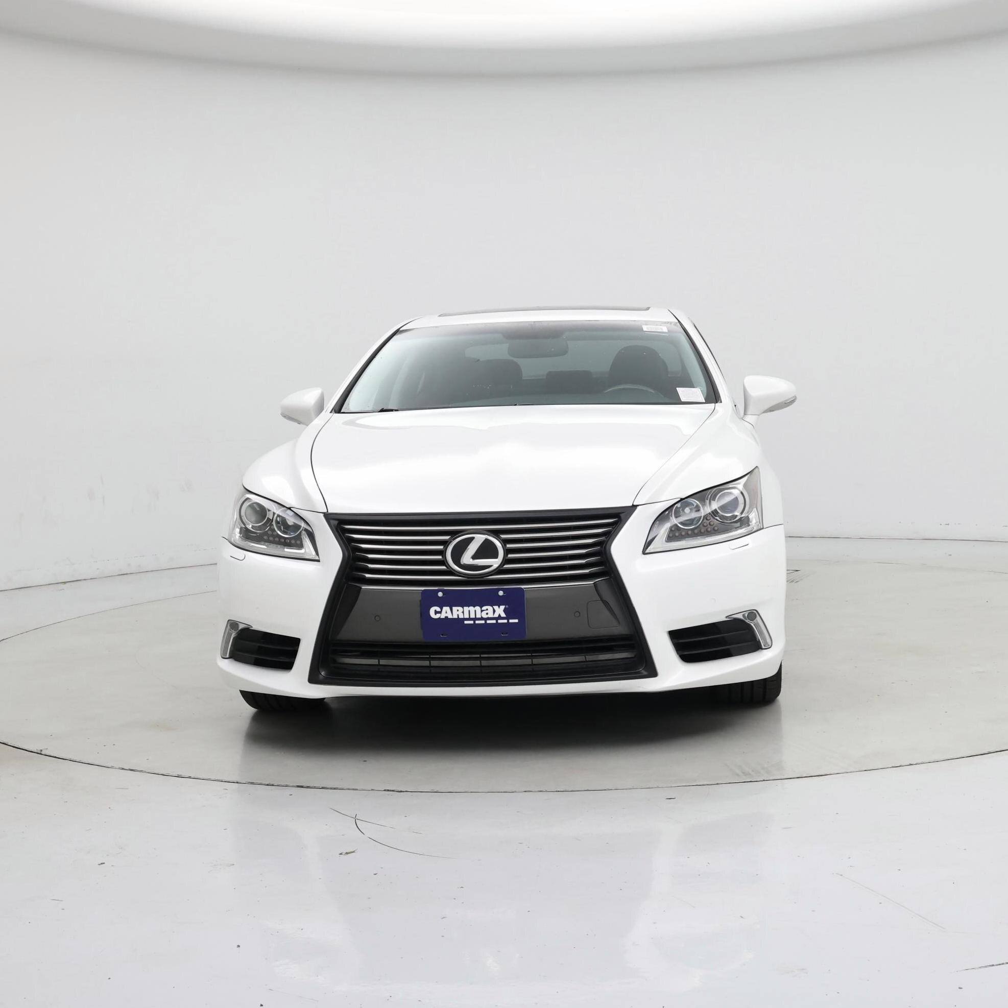 Thumbnail: 2017 Lexus LS - 5