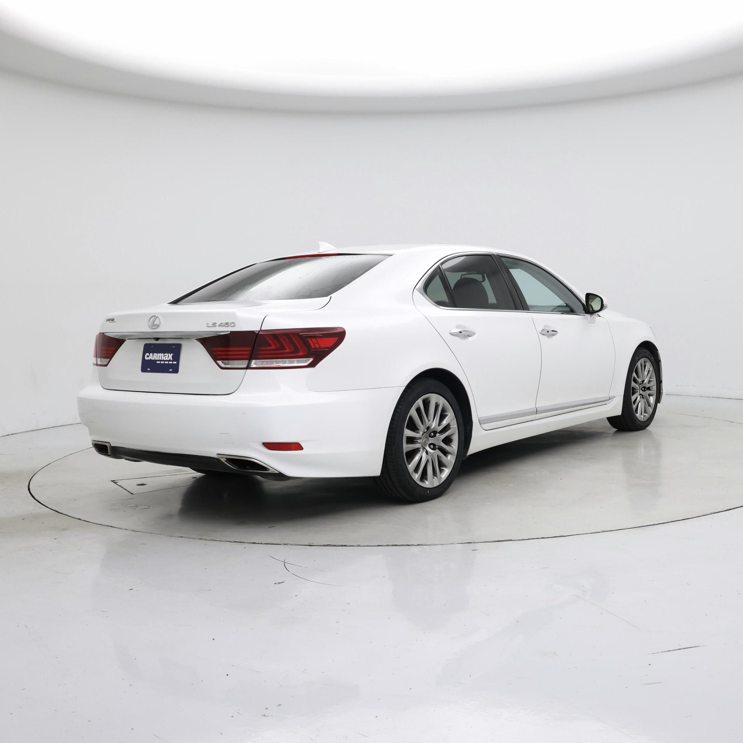 Thumbnail: 2017 Lexus LS - 8