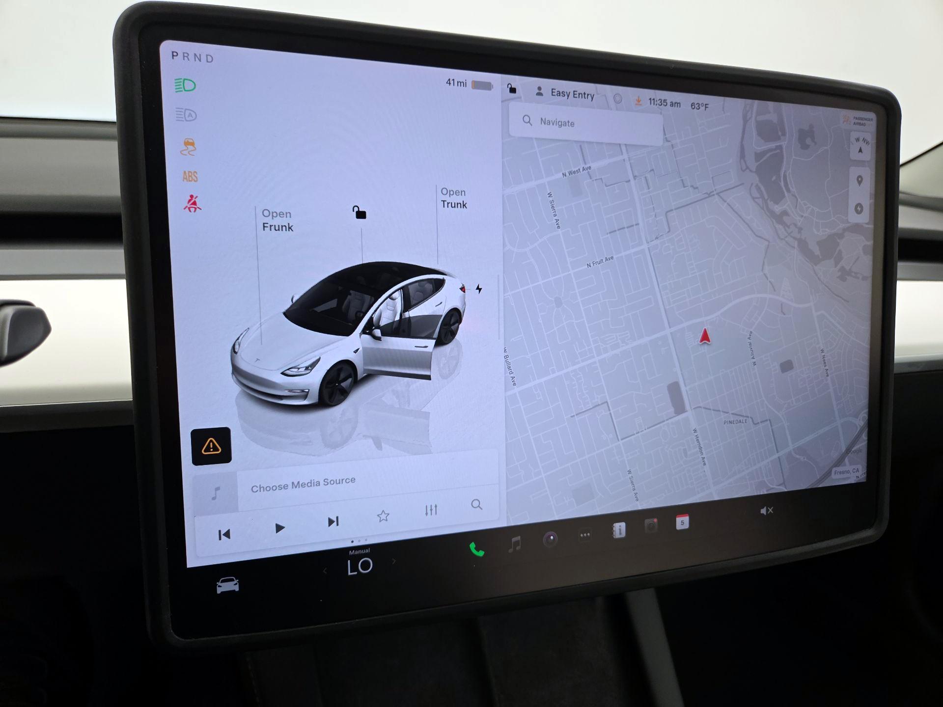 Thumbnail: 2023 Tesla Model 3 - 13