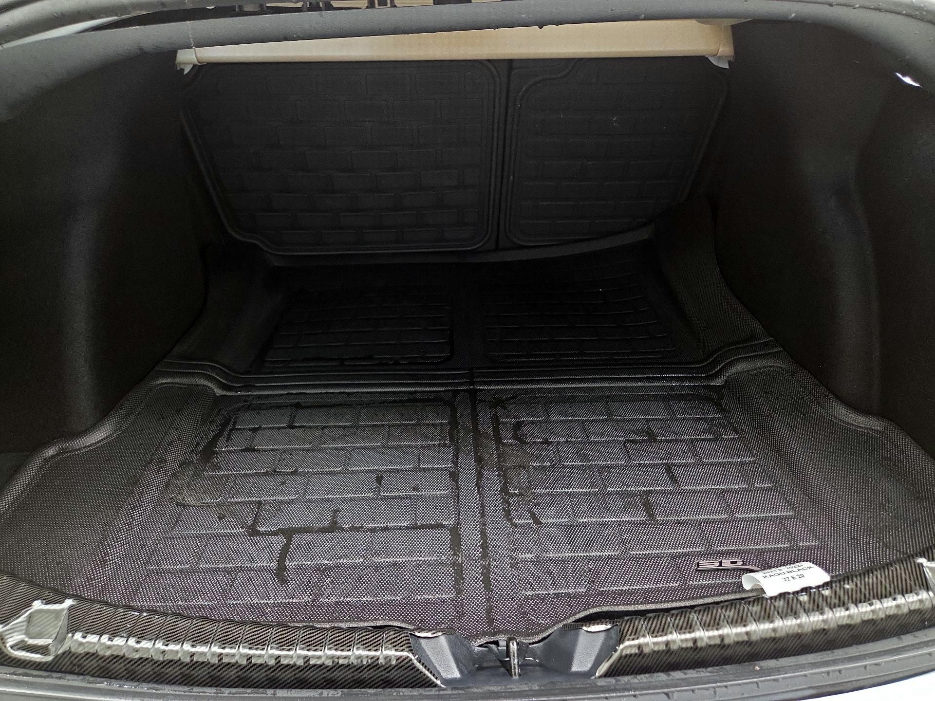 Thumbnail: 2023 Tesla Model 3 - 20