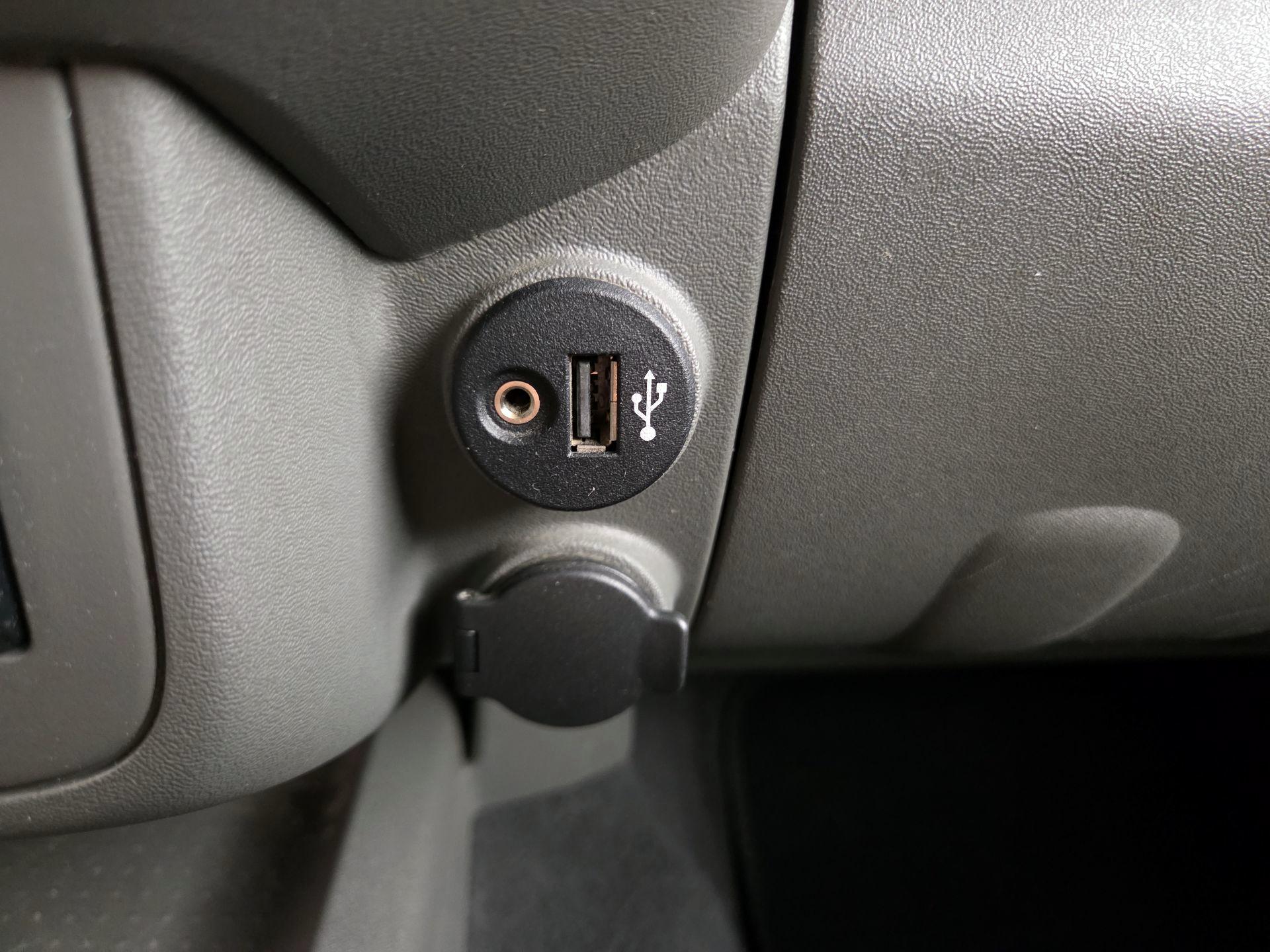 Thumbnail: 2019 Nissan Frontier - 18