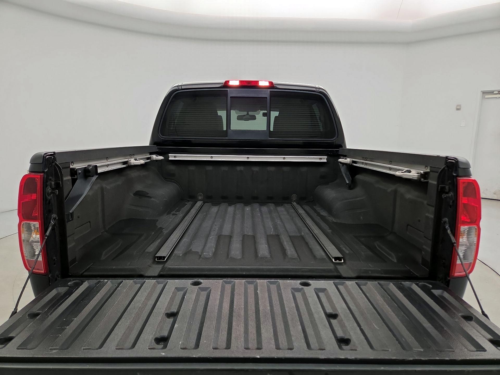 Thumbnail: 2019 Nissan Frontier - 20