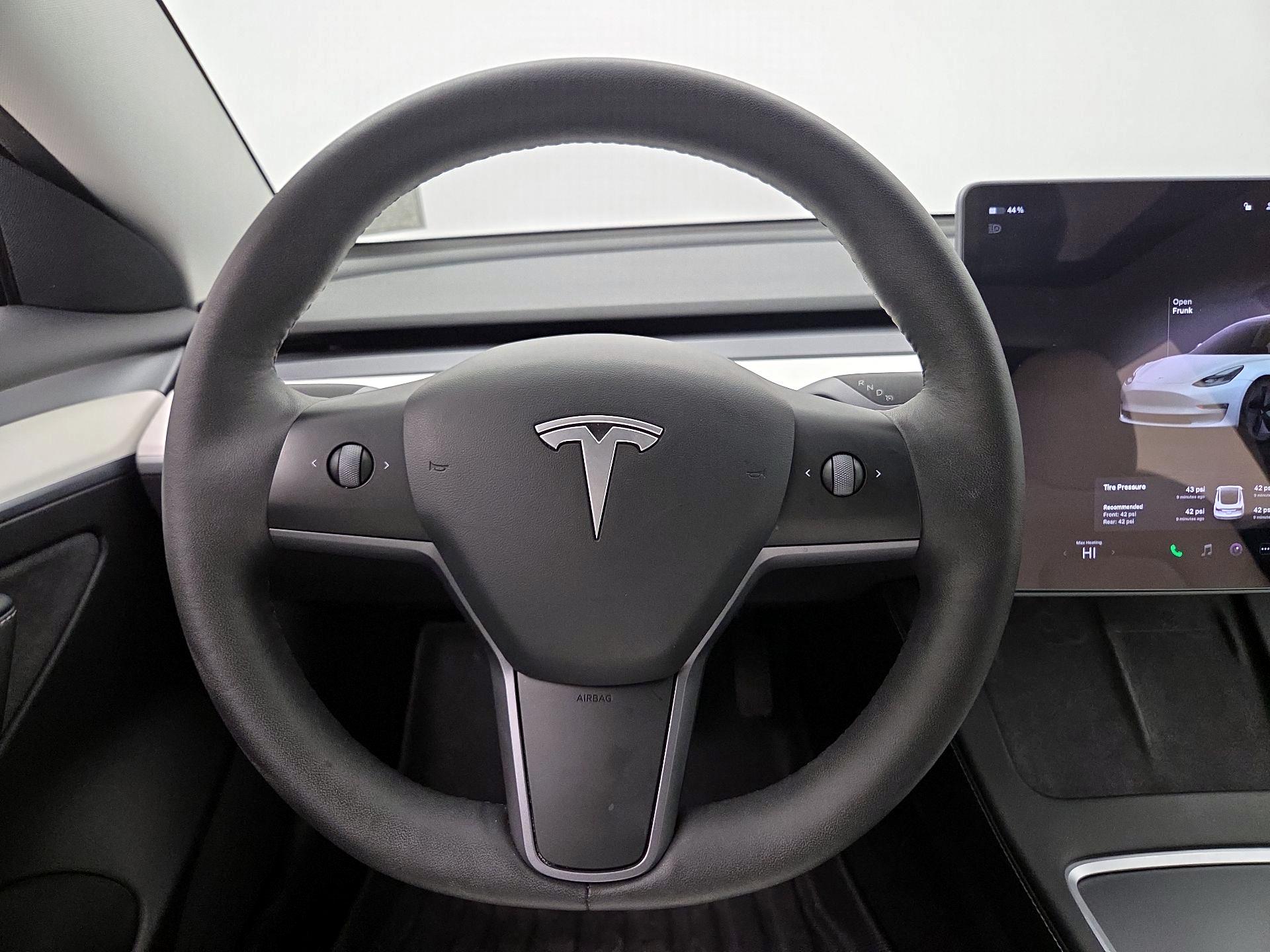 Thumbnail: 2022 Tesla Model 3 - 10