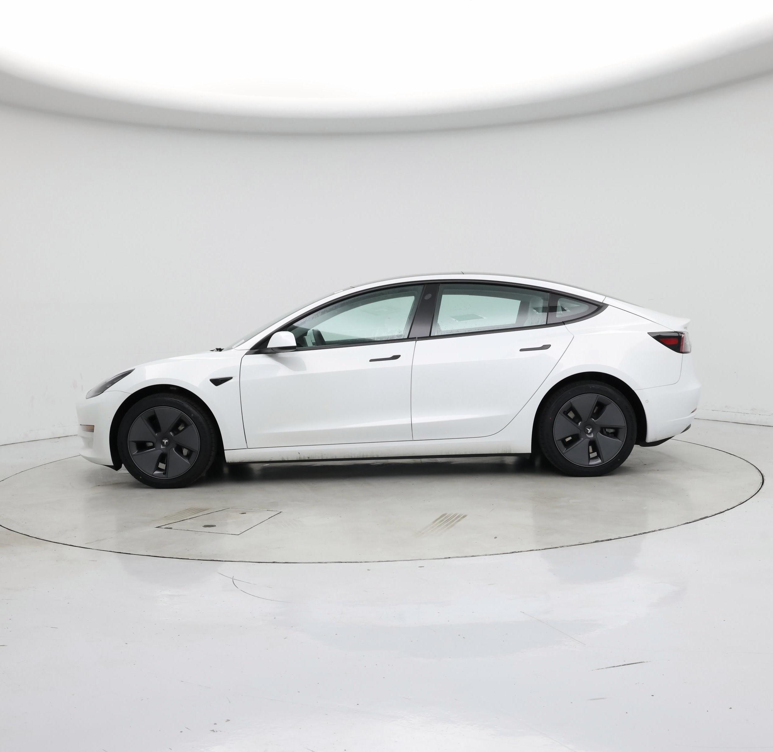 Thumbnail: 2022 Tesla Model 3 - 3