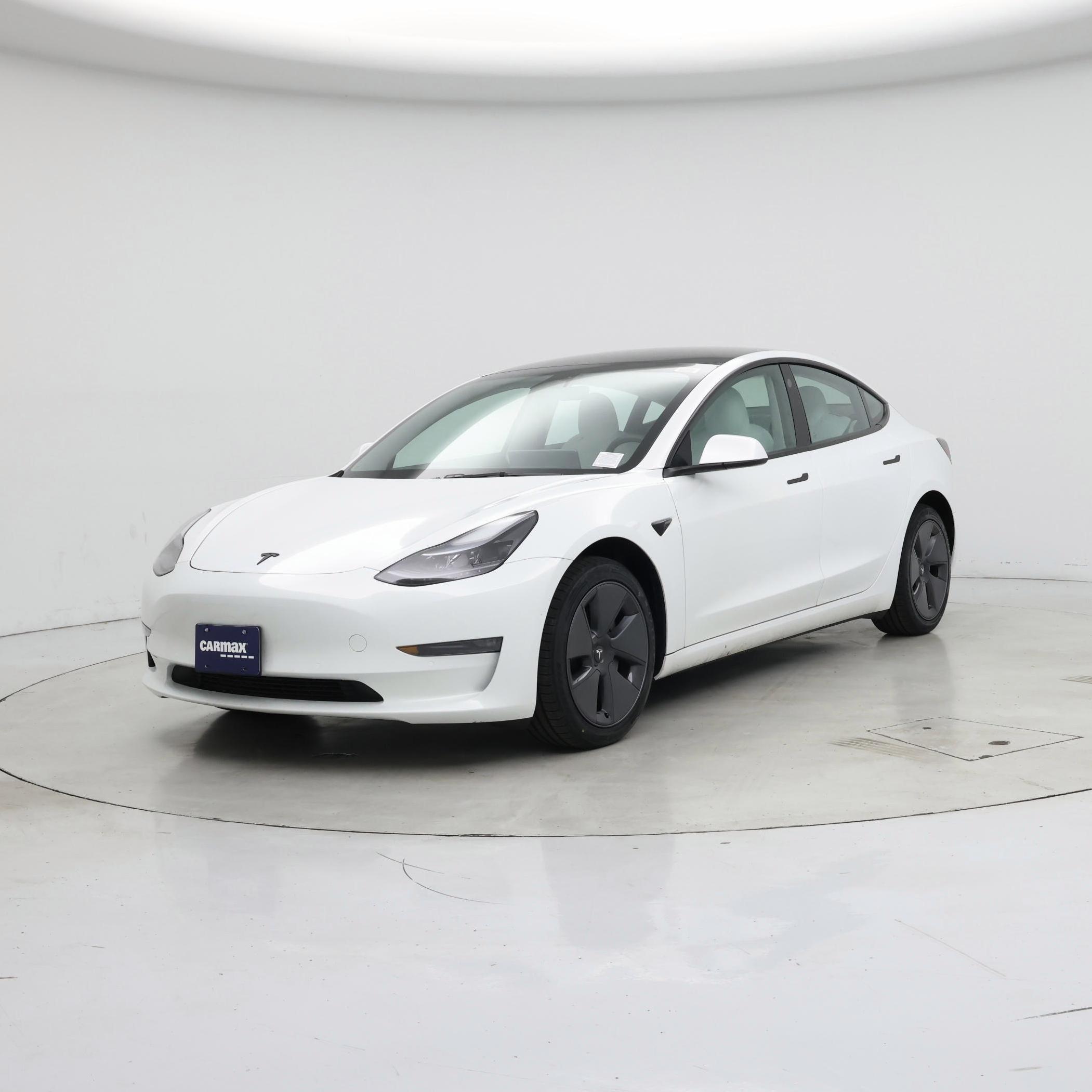 Thumbnail: 2022 Tesla Model 3 - 4