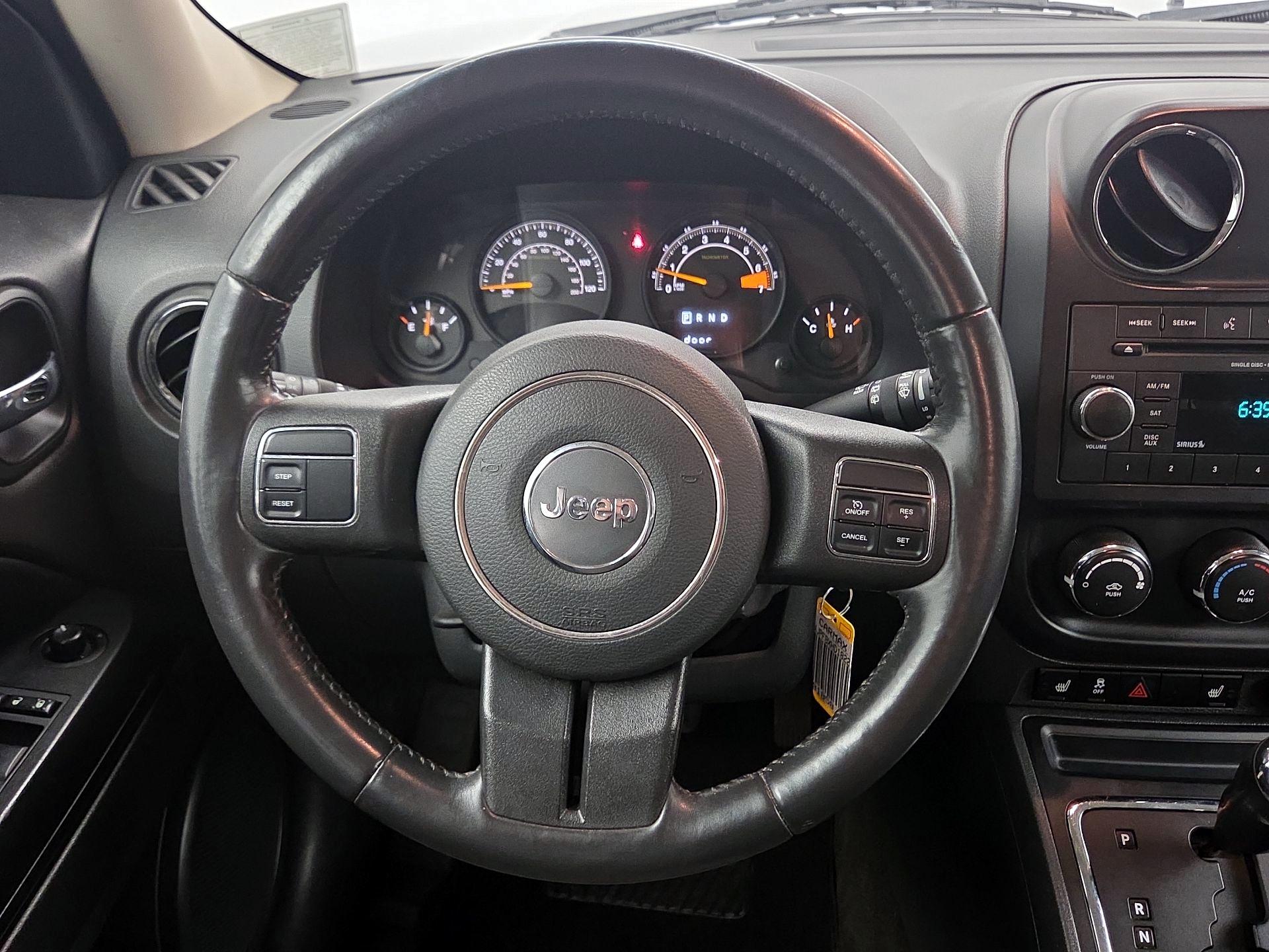 Thumbnail: 2017 Jeep Patriot - 10