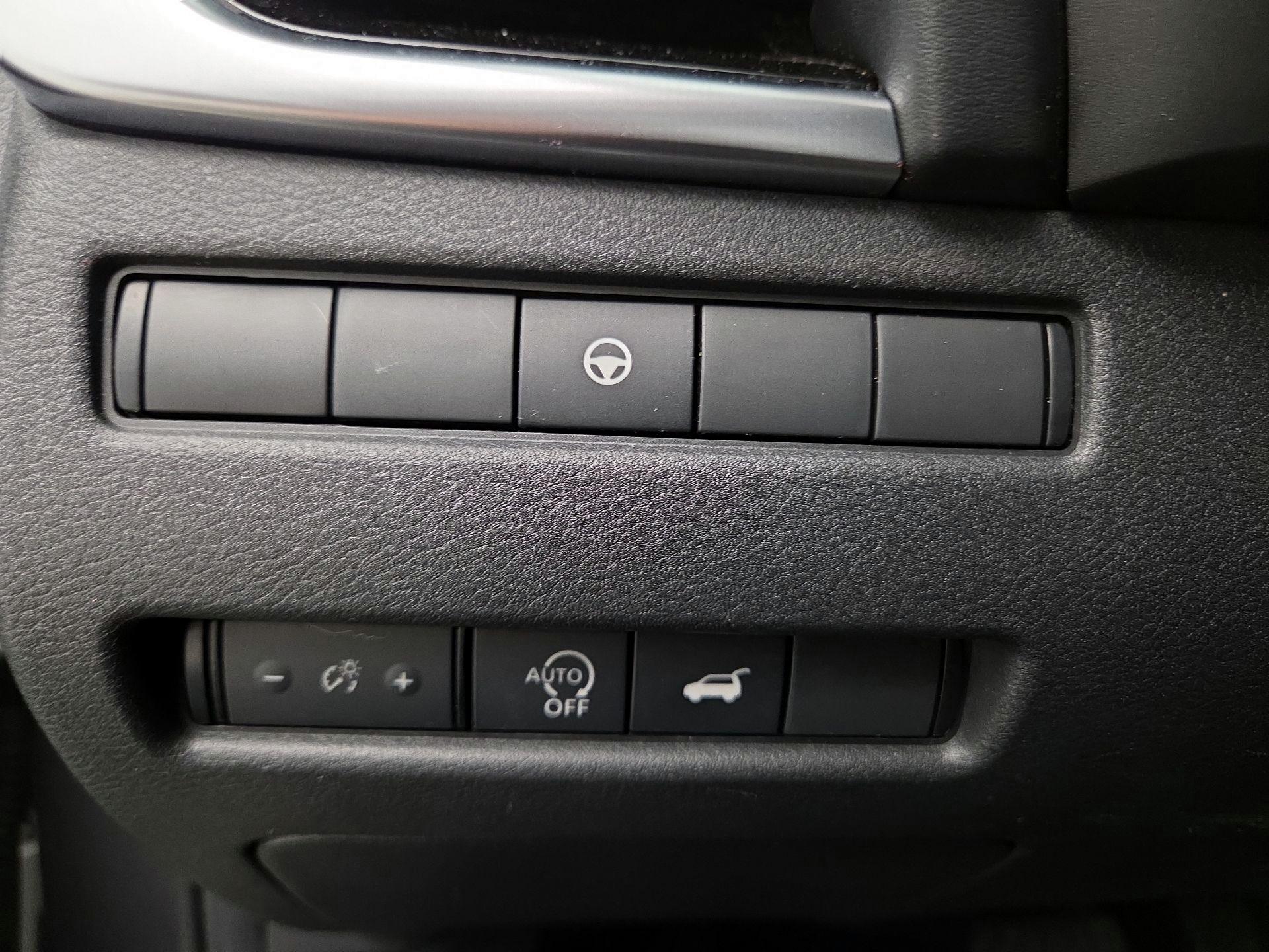 Thumbnail: 2023 Nissan Rogue - 13