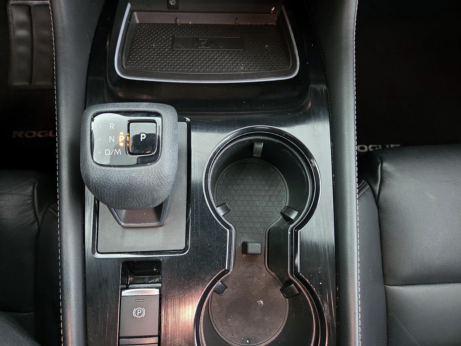 Thumbnail: 2023 Nissan Rogue - 18