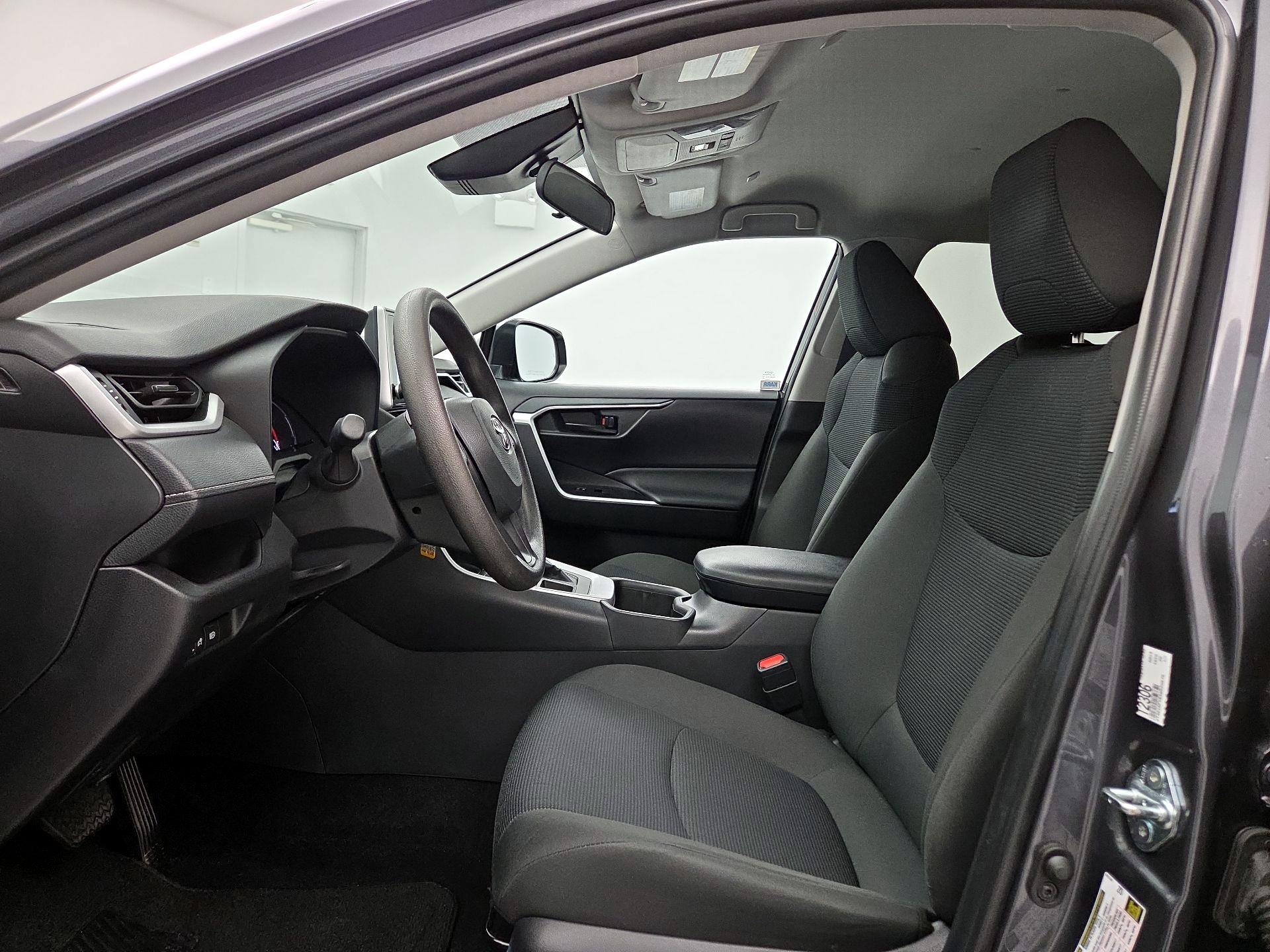 Thumbnail: 2025 Toyota RAV4 - 11