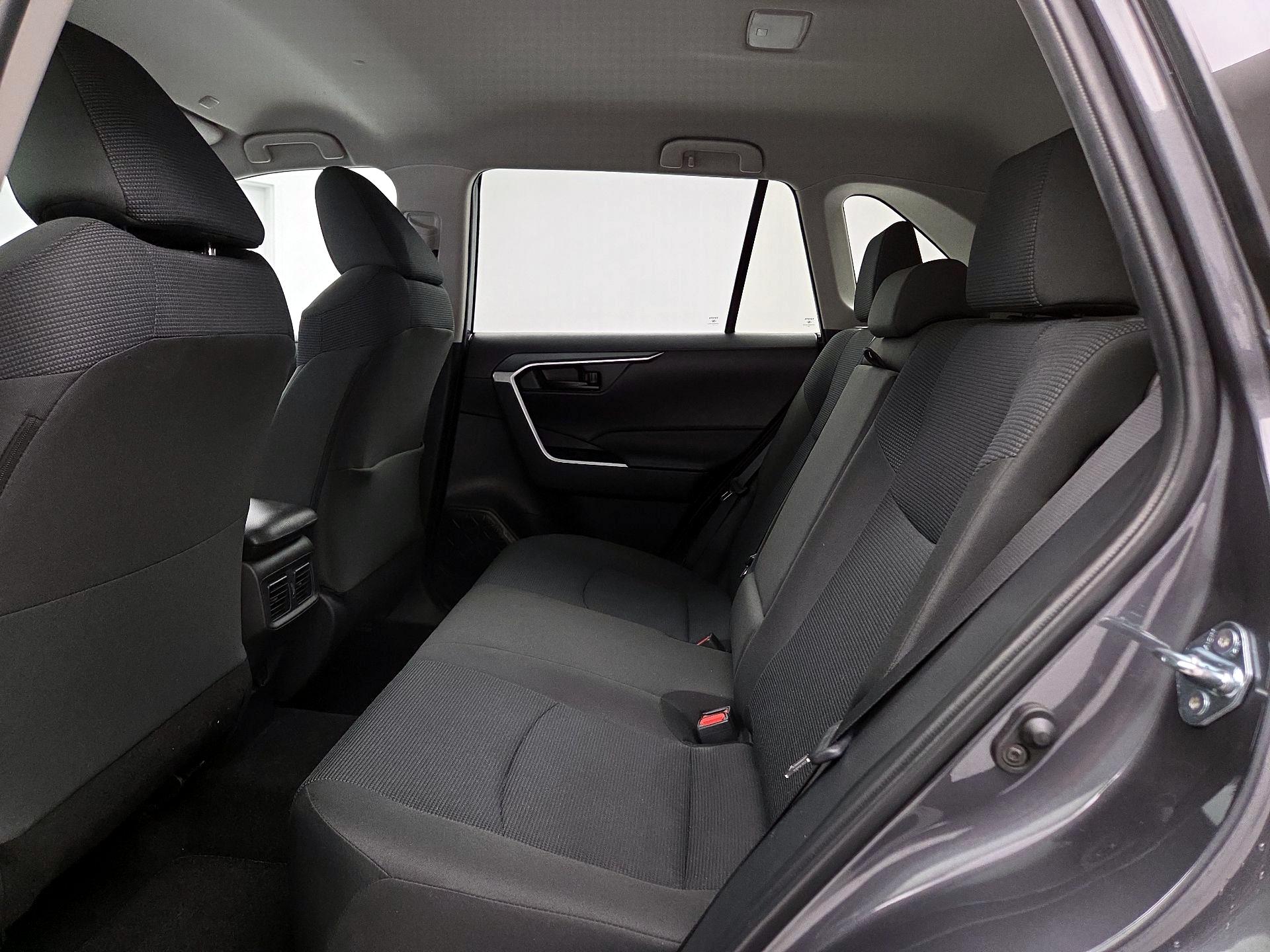 Thumbnail: 2025 Toyota RAV4 - 19