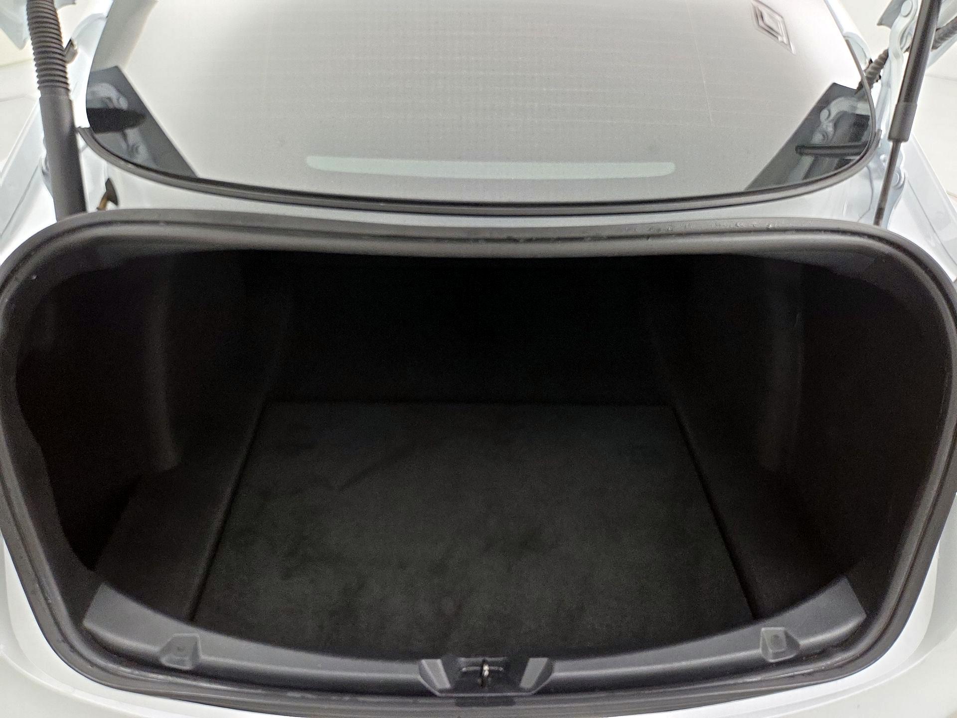 Thumbnail: 2021 Tesla Model 3 - 19