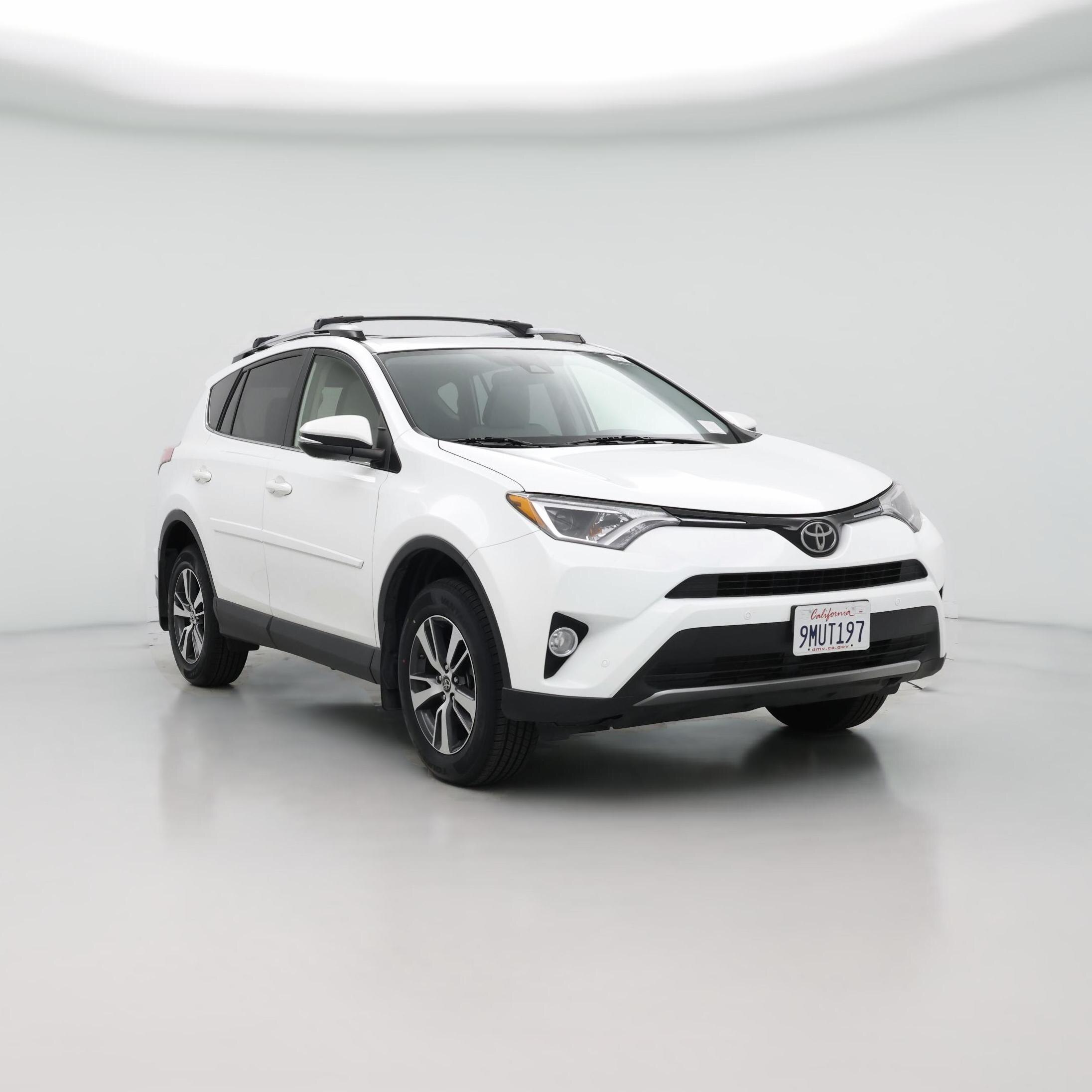 Thumbnail: 2018 Toyota RAV4 - 1