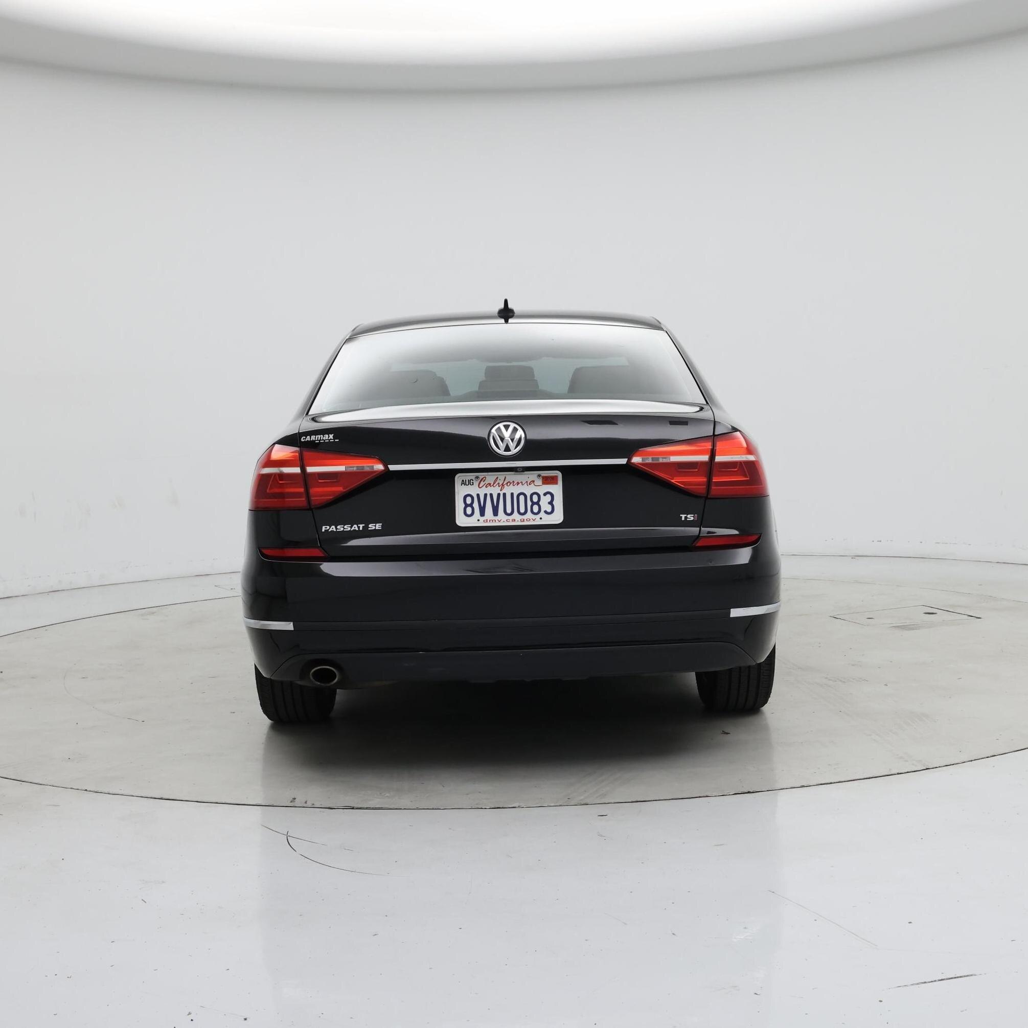 Thumbnail: 2016 Volkswagen Passat - 6