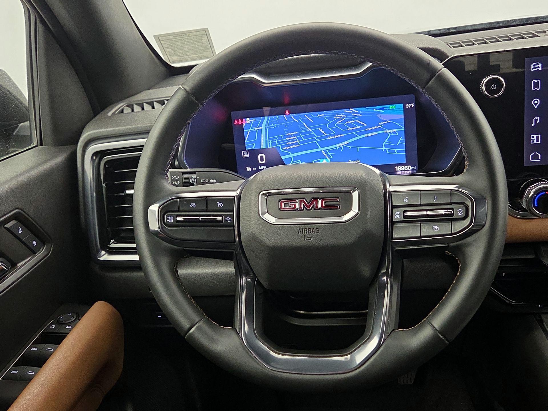 Thumbnail: 2024 GMC Canyon - 10