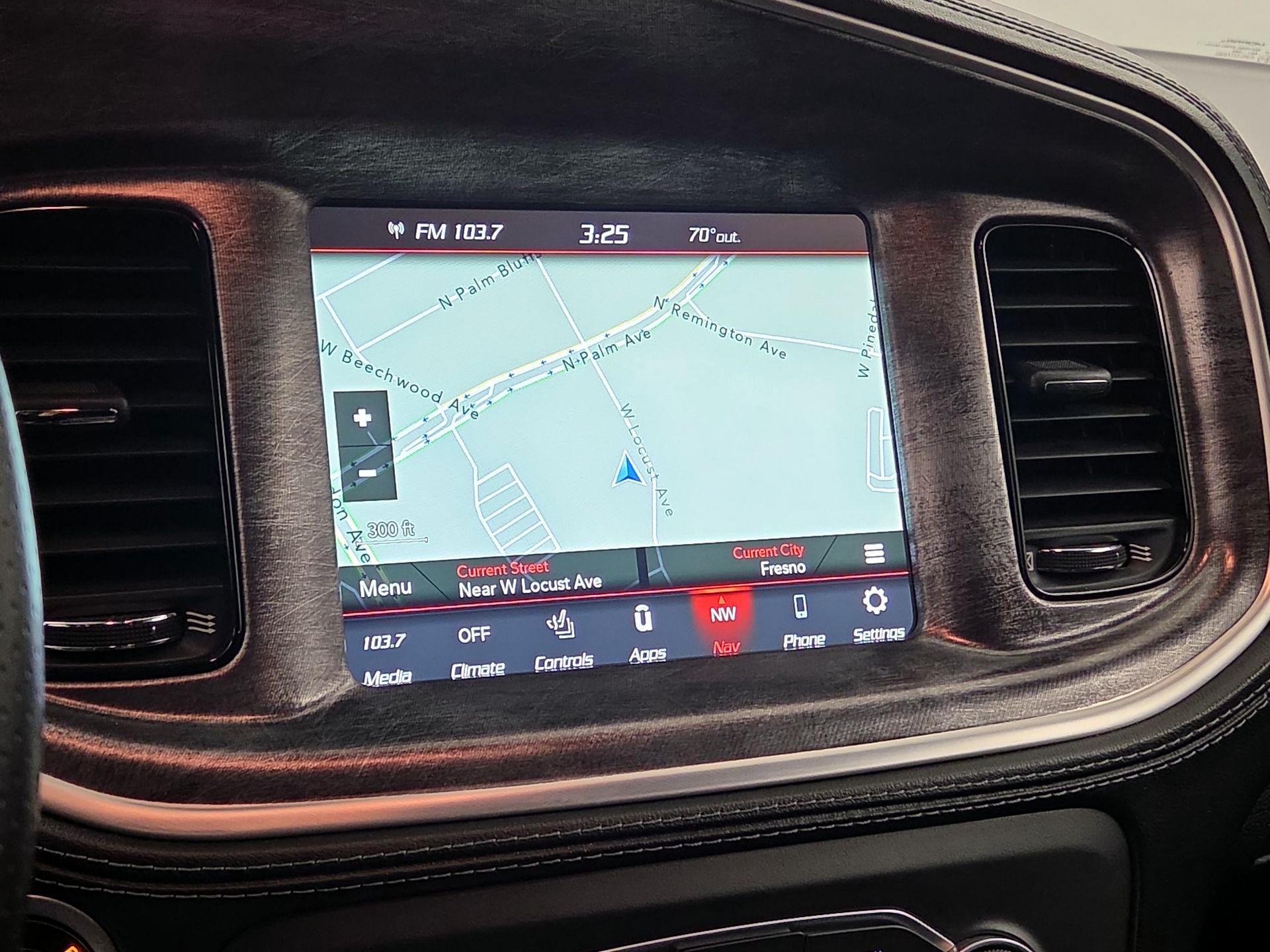 Thumbnail: 2021 Dodge Charger - 14