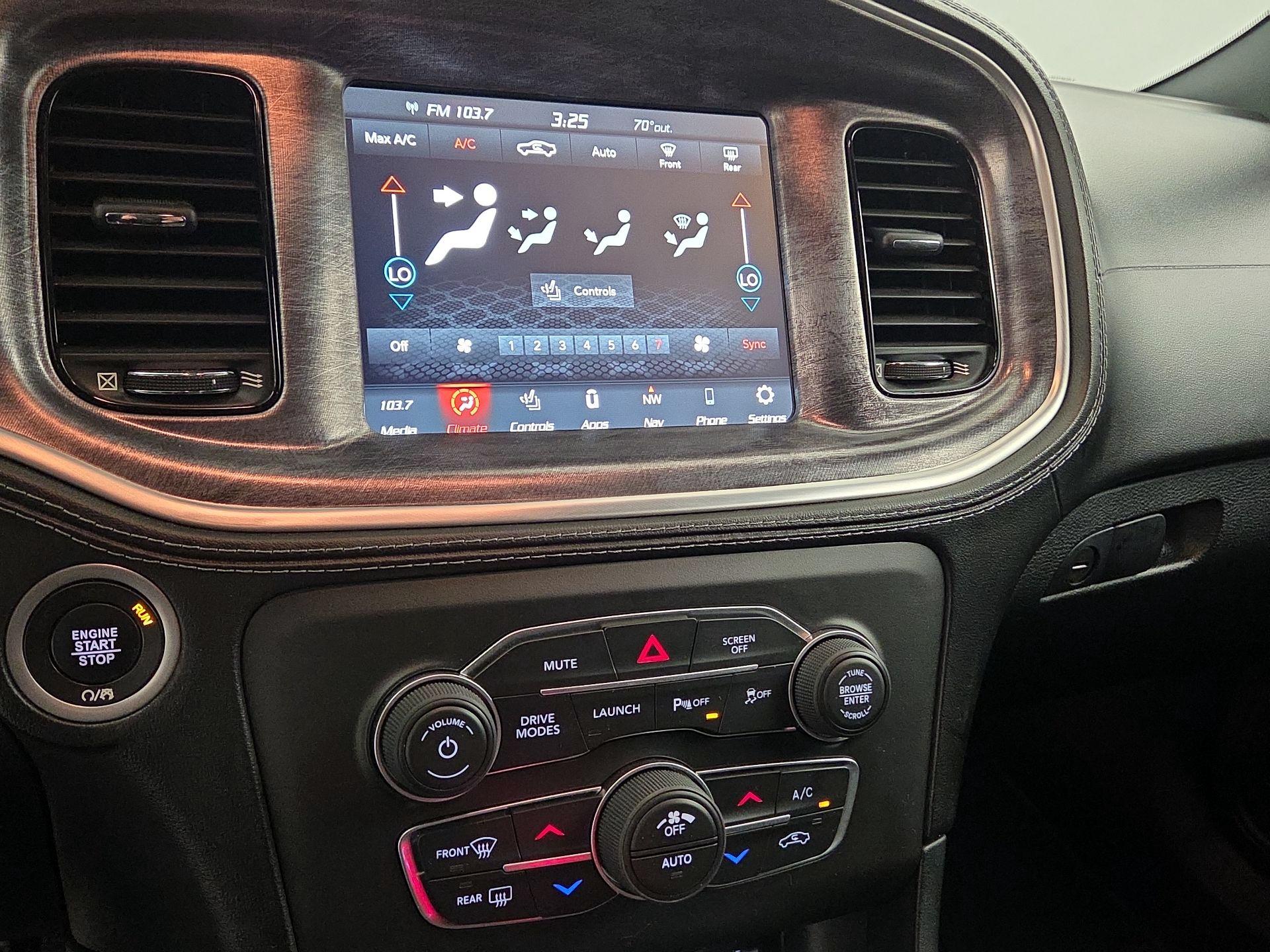 Thumbnail: 2021 Dodge Charger - 17