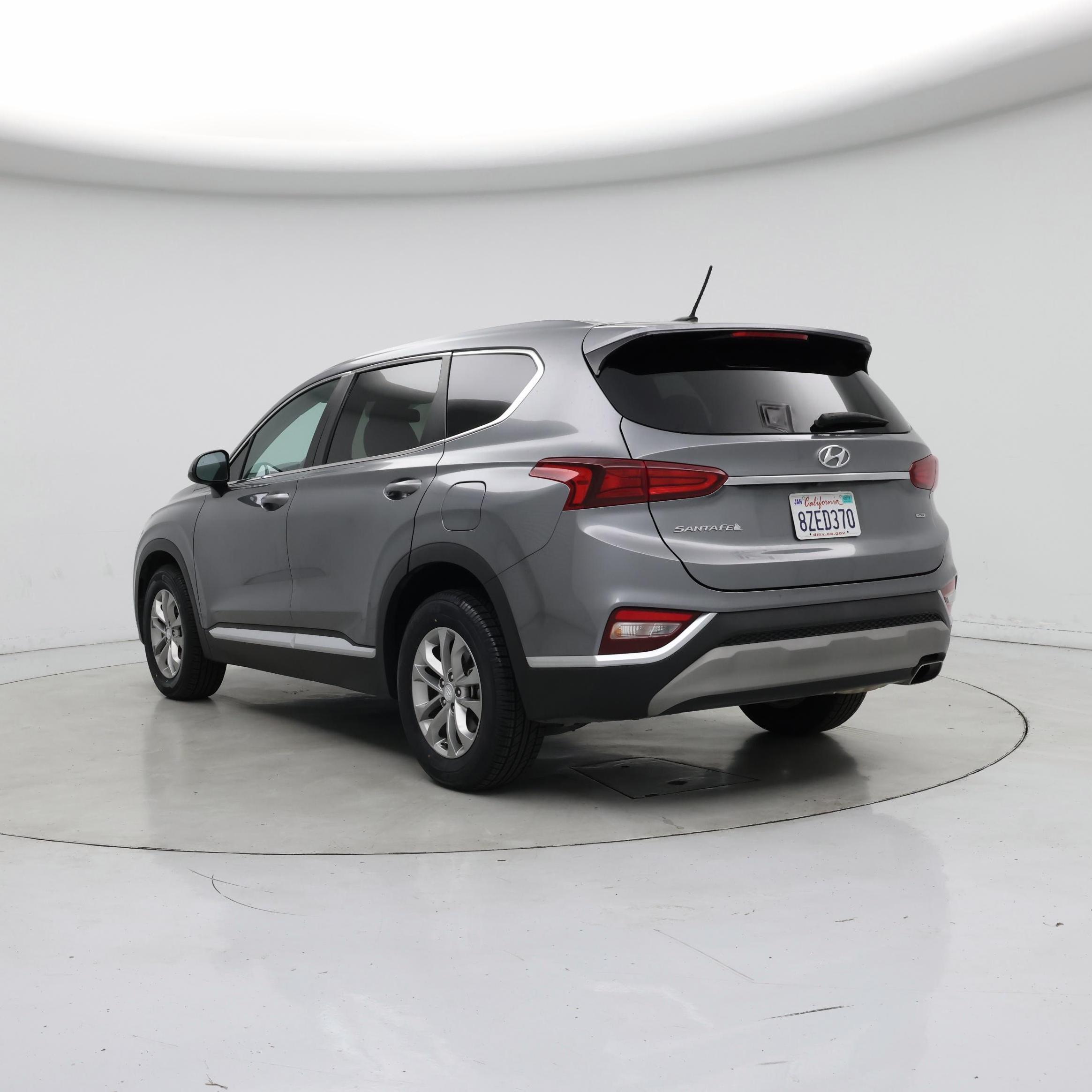 Thumbnail: 2019 Hyundai Santa Fe - 2