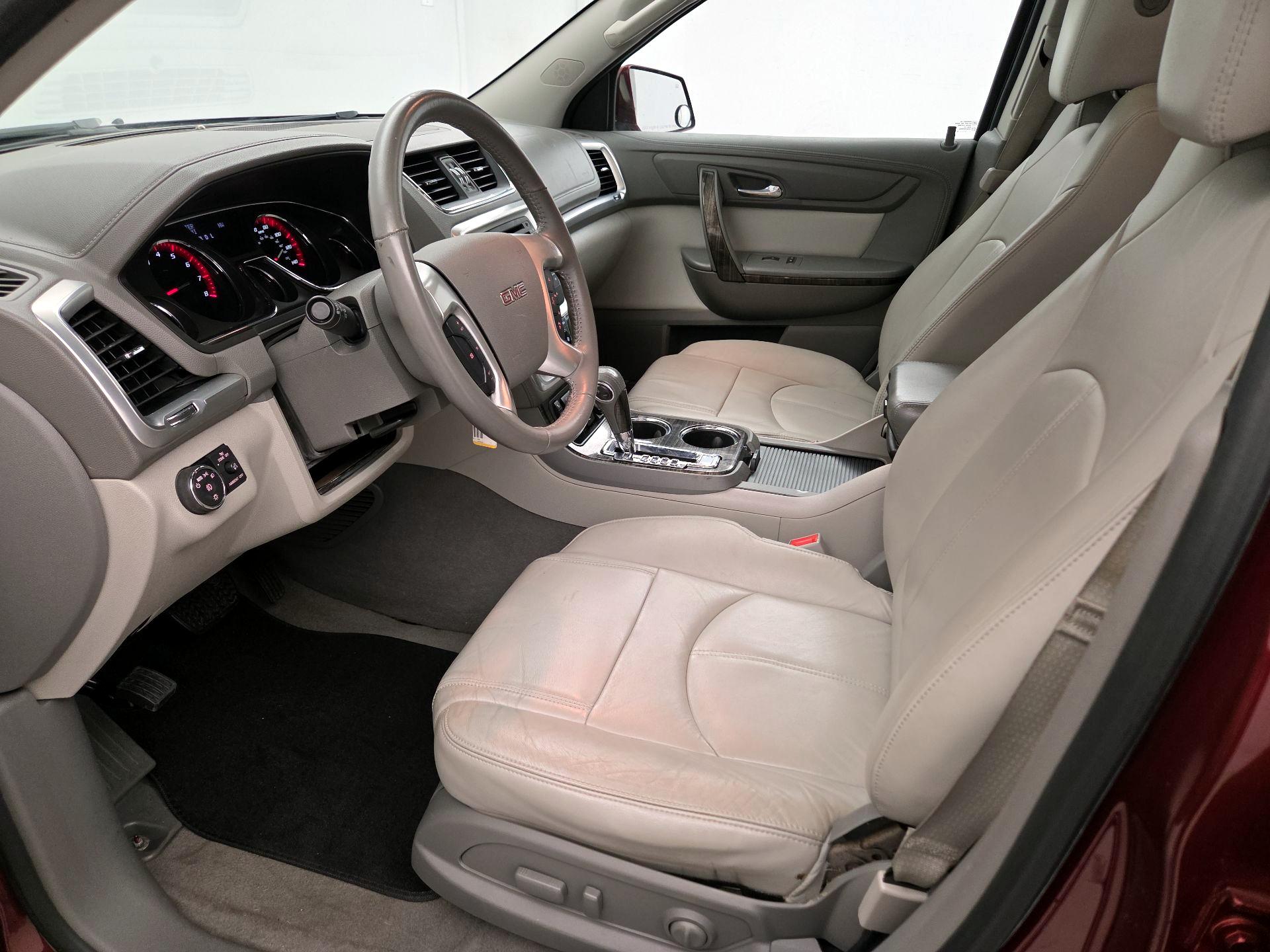 Thumbnail: 2016 GMC Acadia - 11