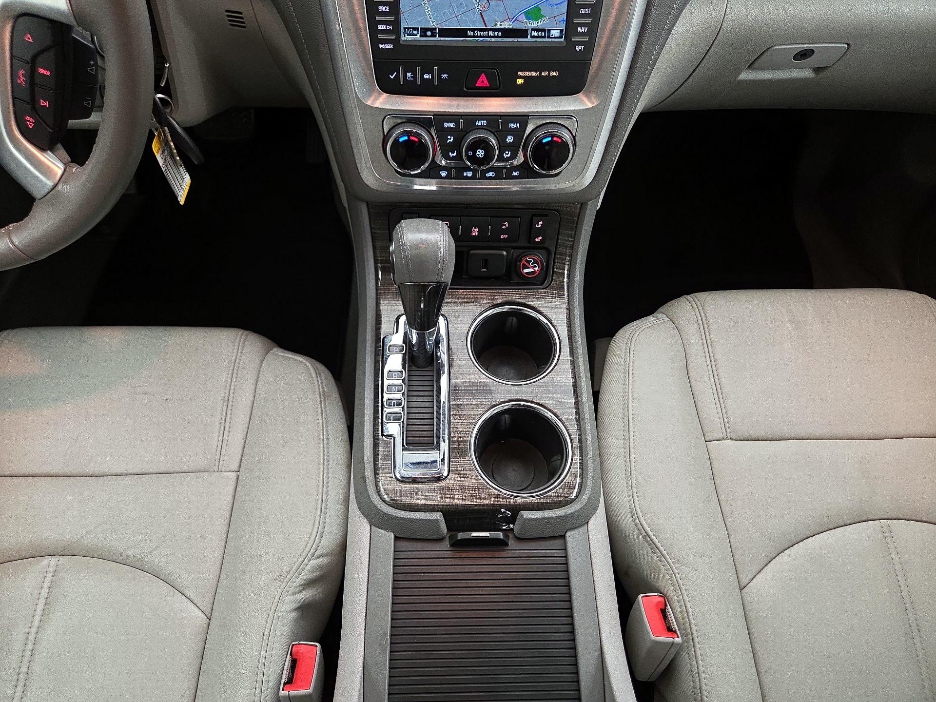 Thumbnail: 2016 GMC Acadia - 18