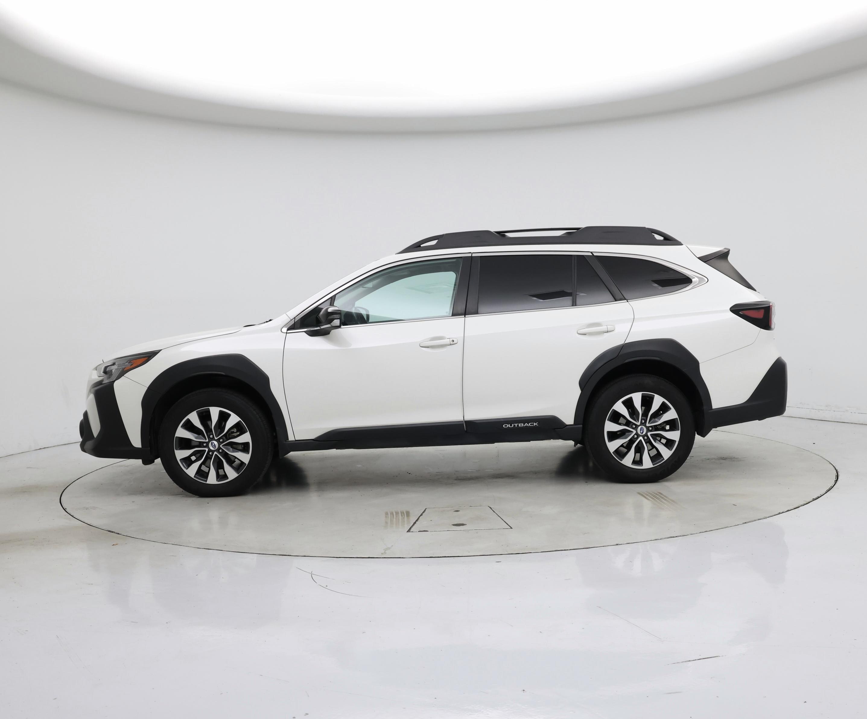 Thumbnail: 2023 Subaru Outback - 3
