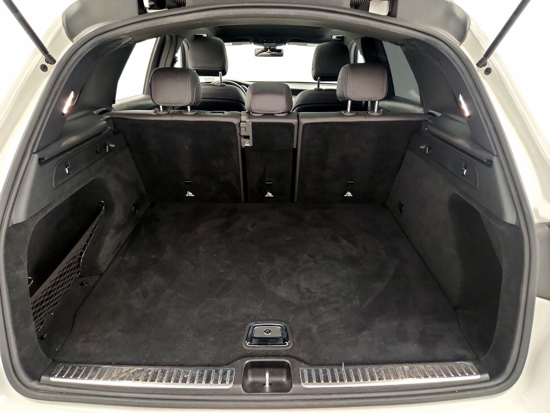 Thumbnail: 2020 Mercedes-Benz GLC - 20