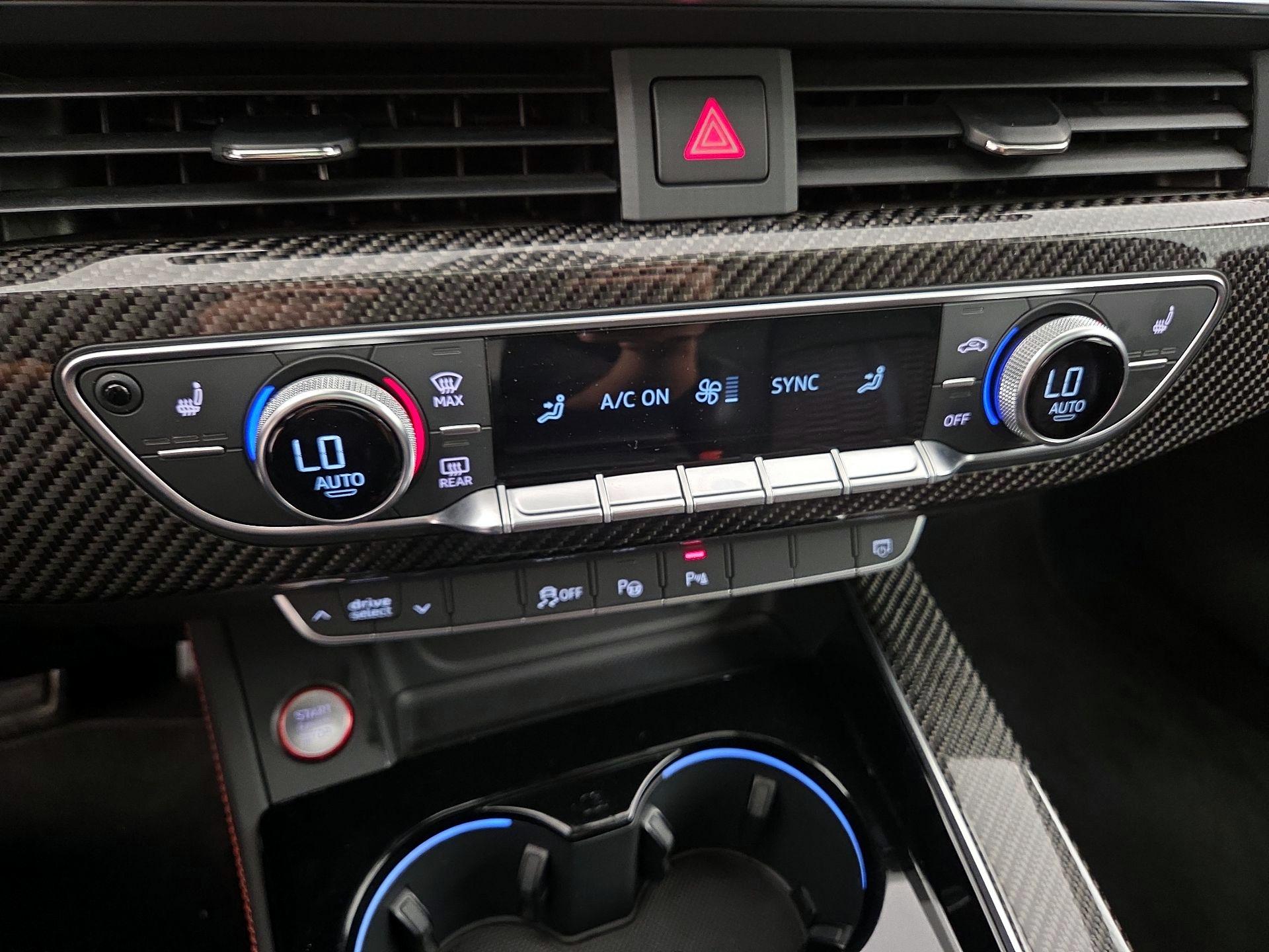 Thumbnail: 2023 Audi RS 5 - 17