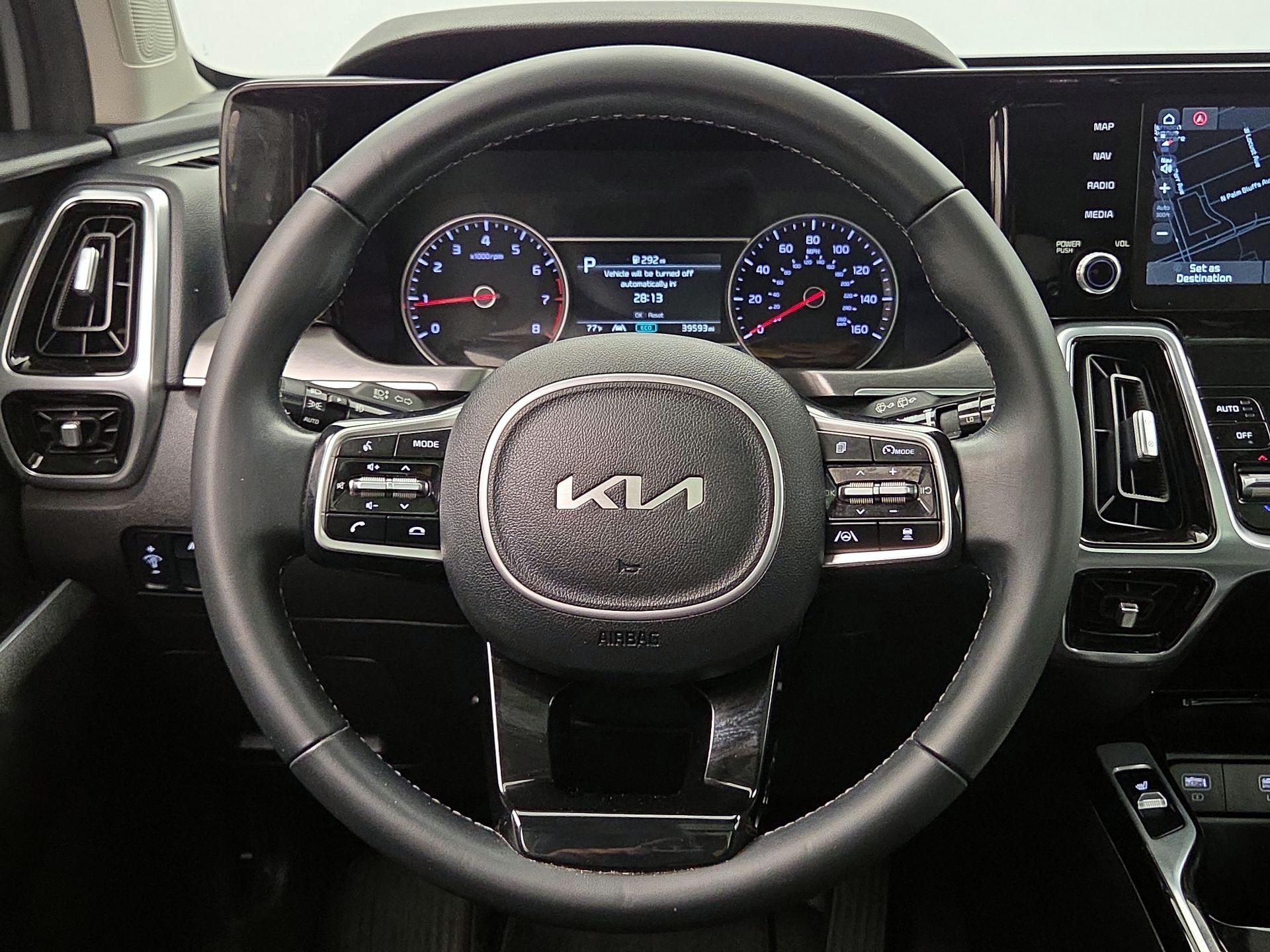 Thumbnail: 2022 Kia Sorento - 10