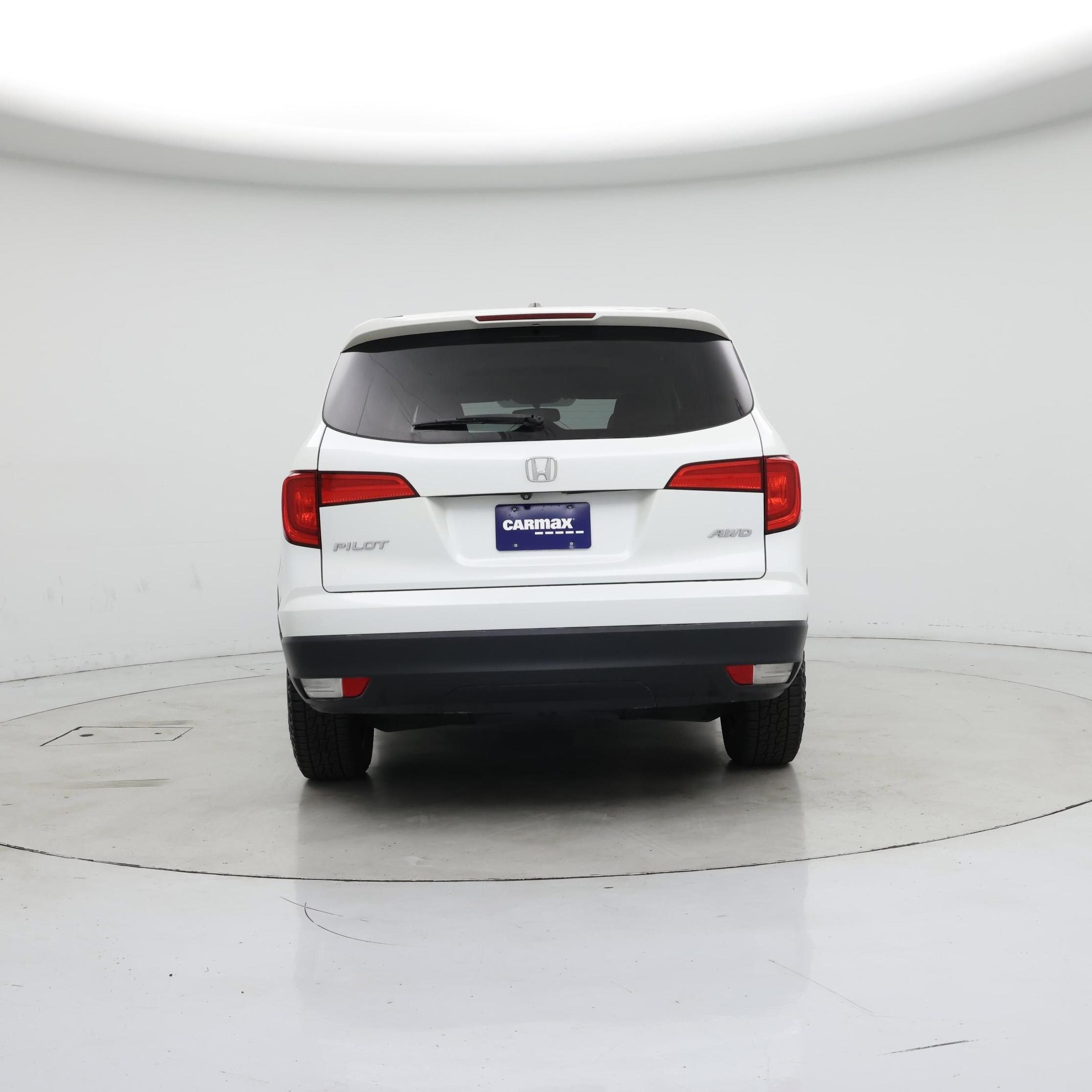 Thumbnail: 2017 Honda Pilot - 6