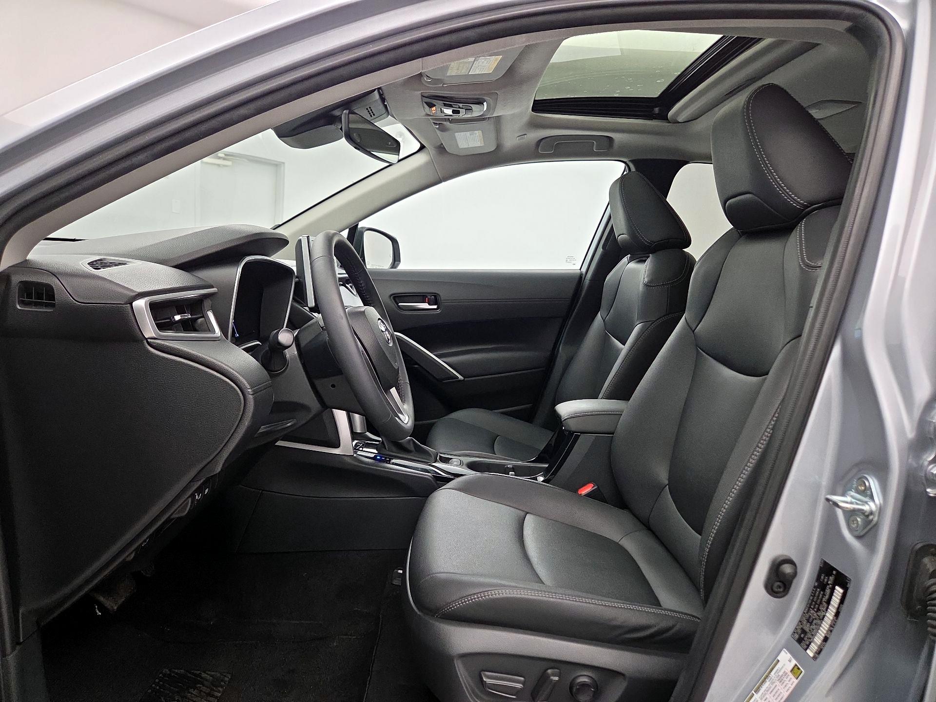 Thumbnail: 2023 Toyota Corolla Cross - 11