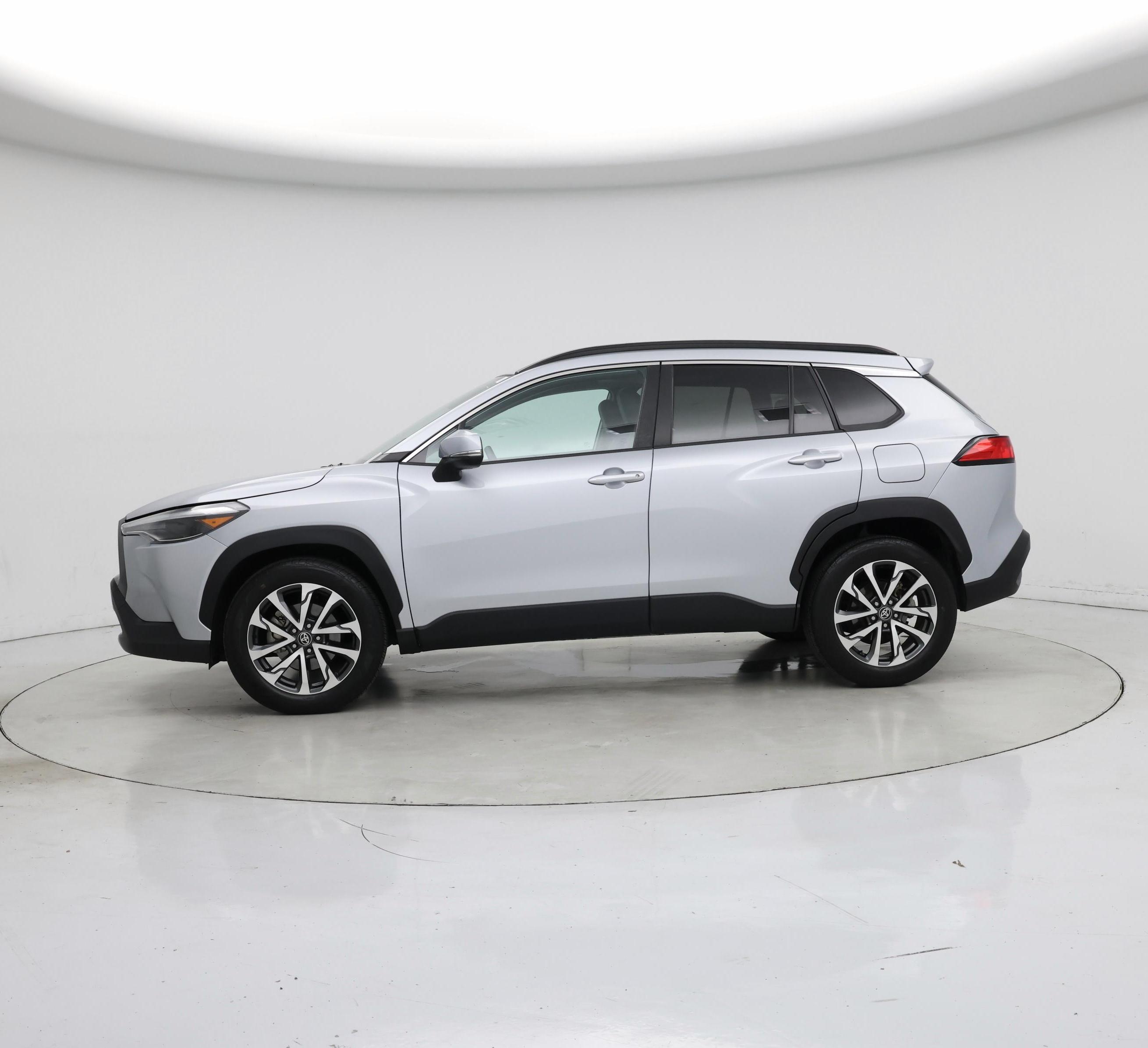 Thumbnail: 2023 Toyota Corolla Cross - 3