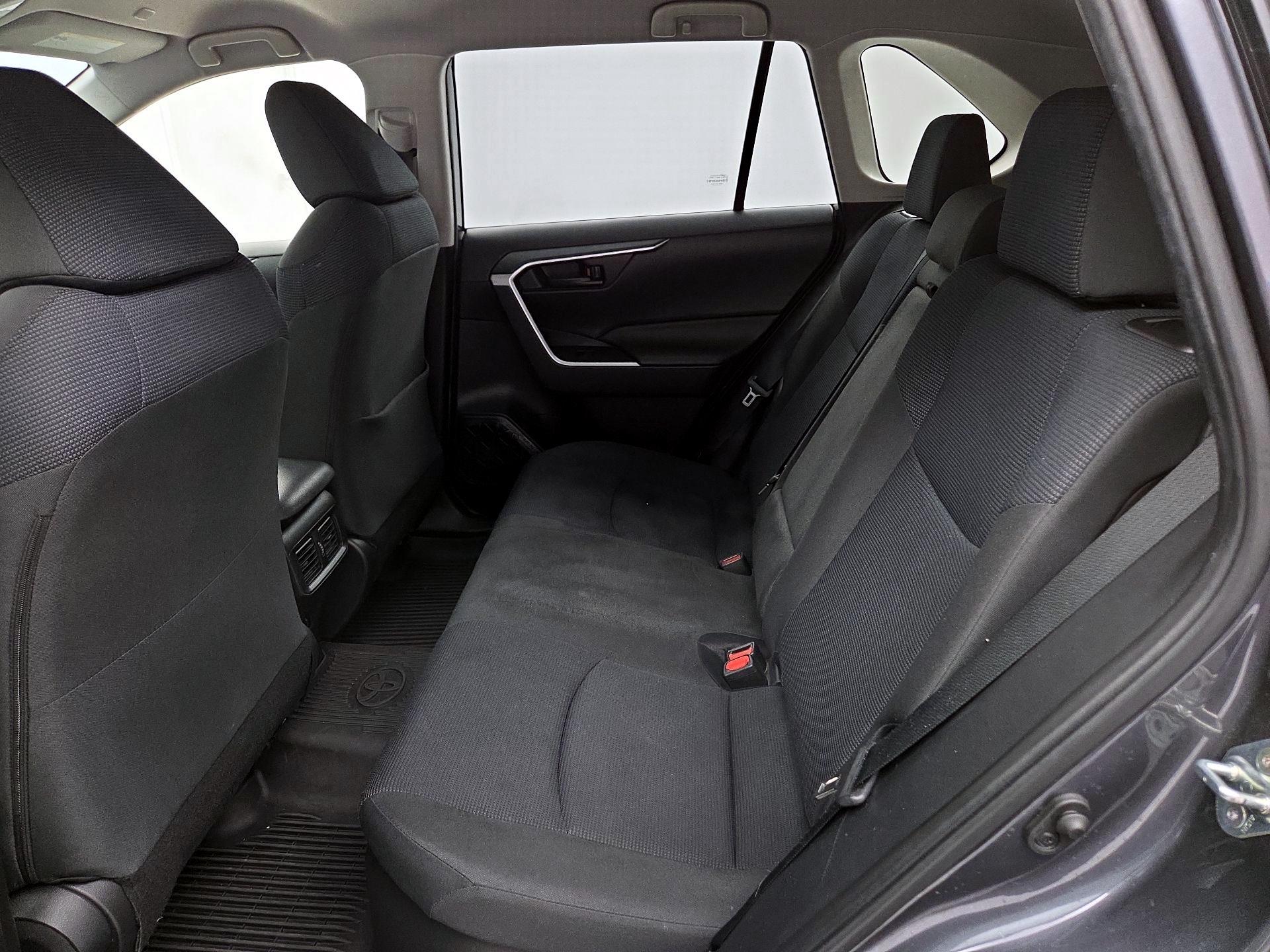 Thumbnail: 2023 Toyota RAV4 - 19