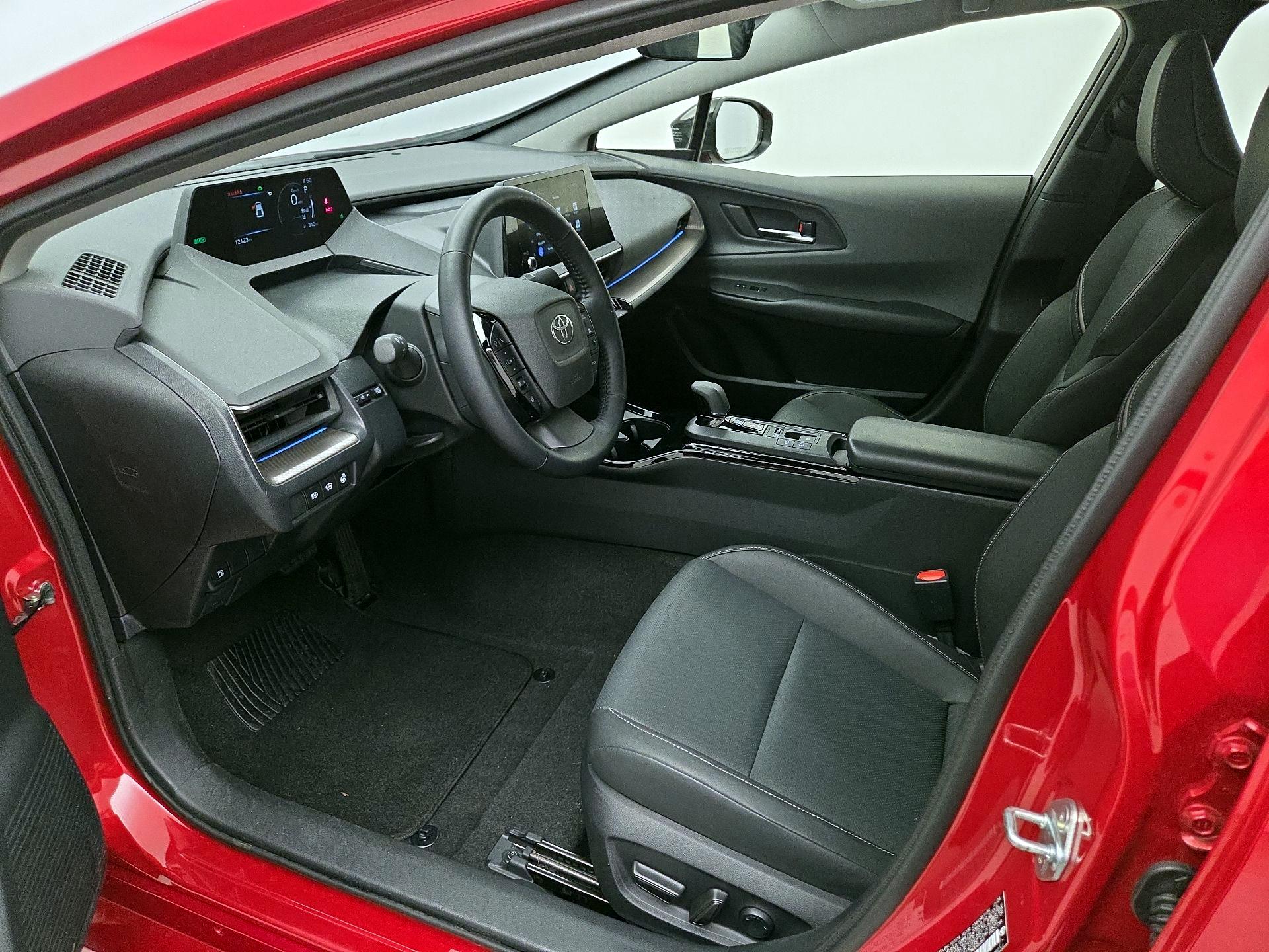 Thumbnail: 2024 Toyota Prius - 11