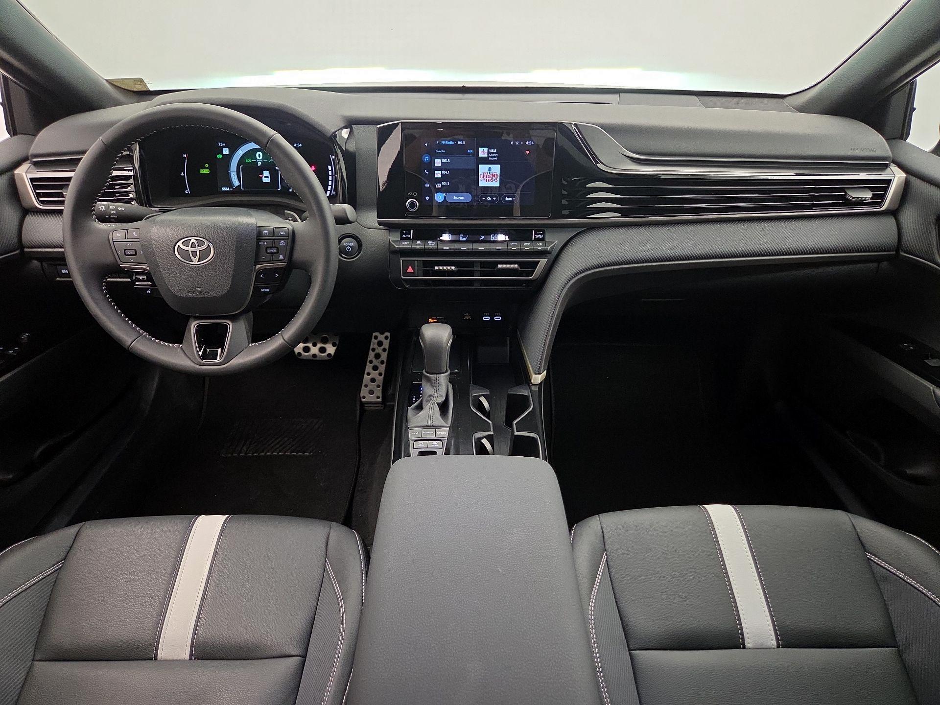 Thumbnail: 2025 Toyota Camry - 9