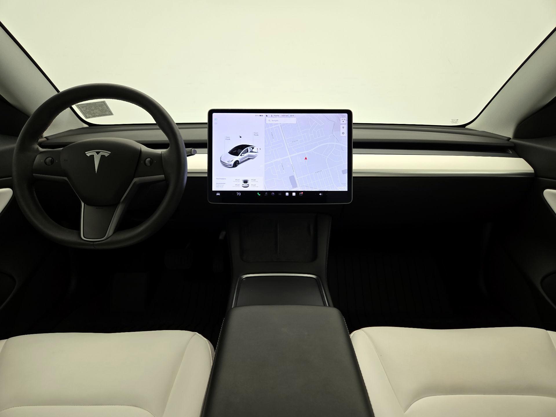 Thumbnail: 2021 Tesla Model 3 - 9