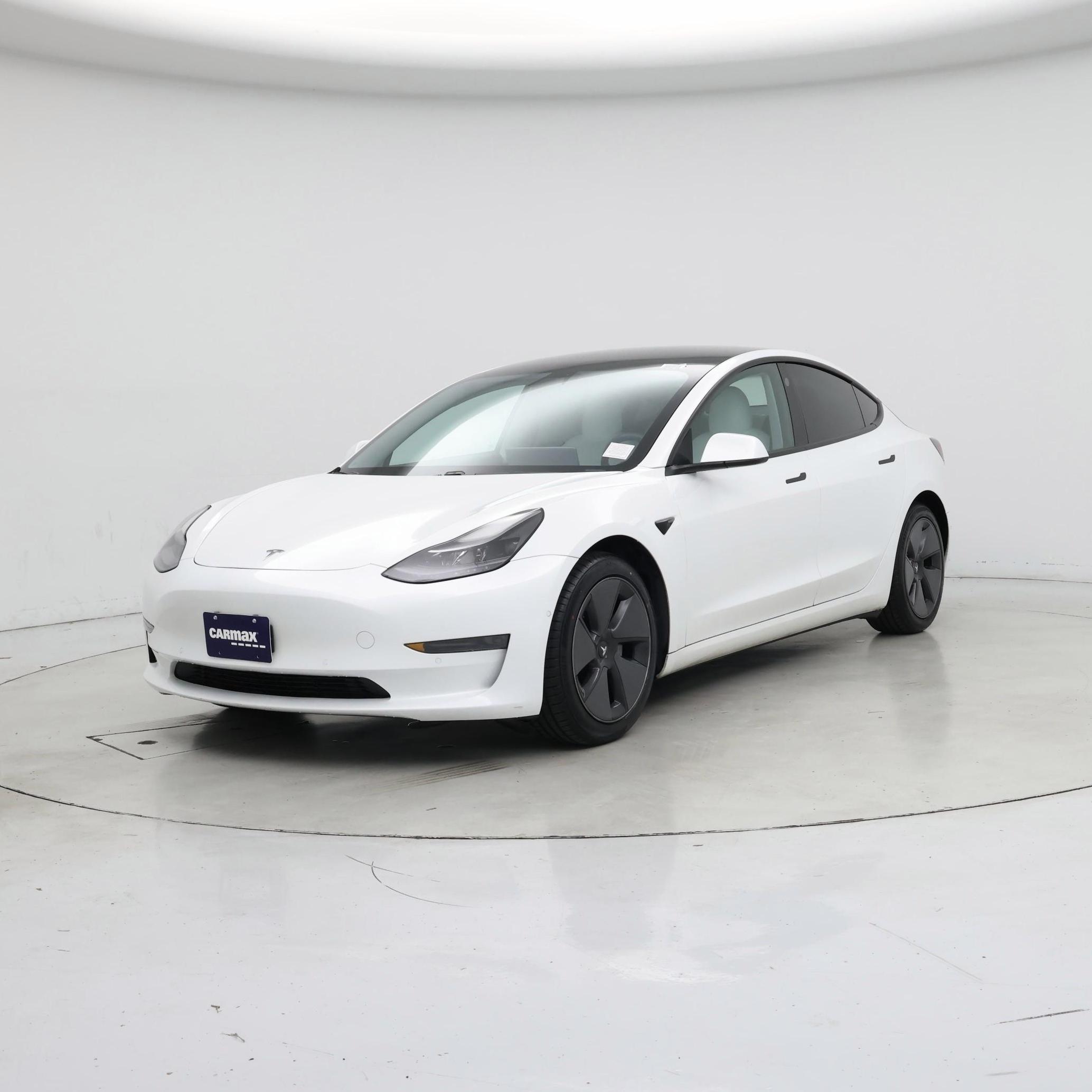 Thumbnail: 2021 Tesla Model 3 - 4