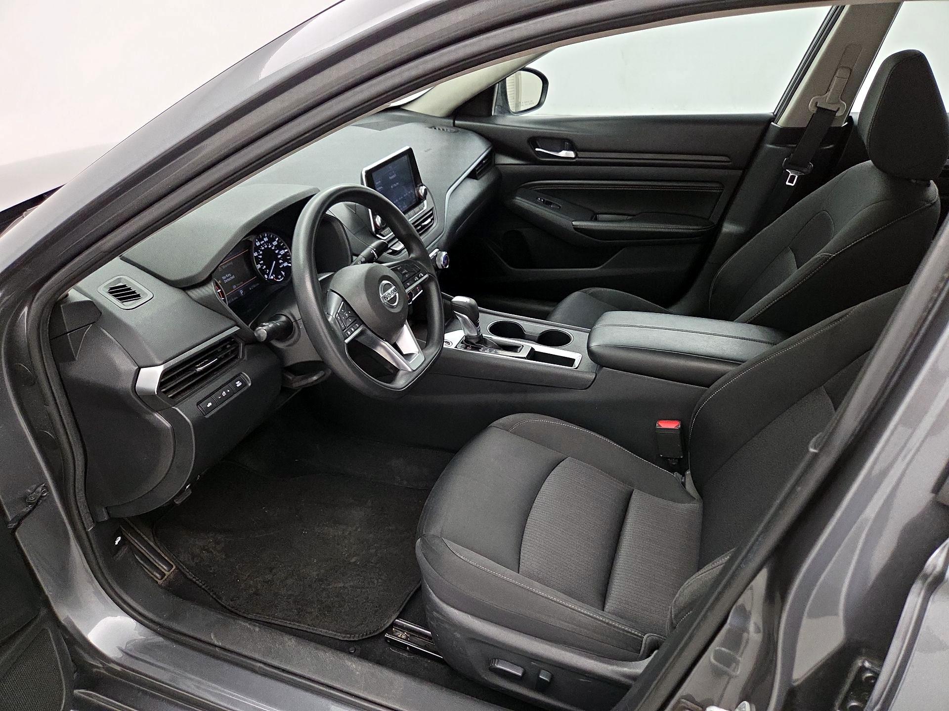 Thumbnail: 2019 Nissan Altima - 11